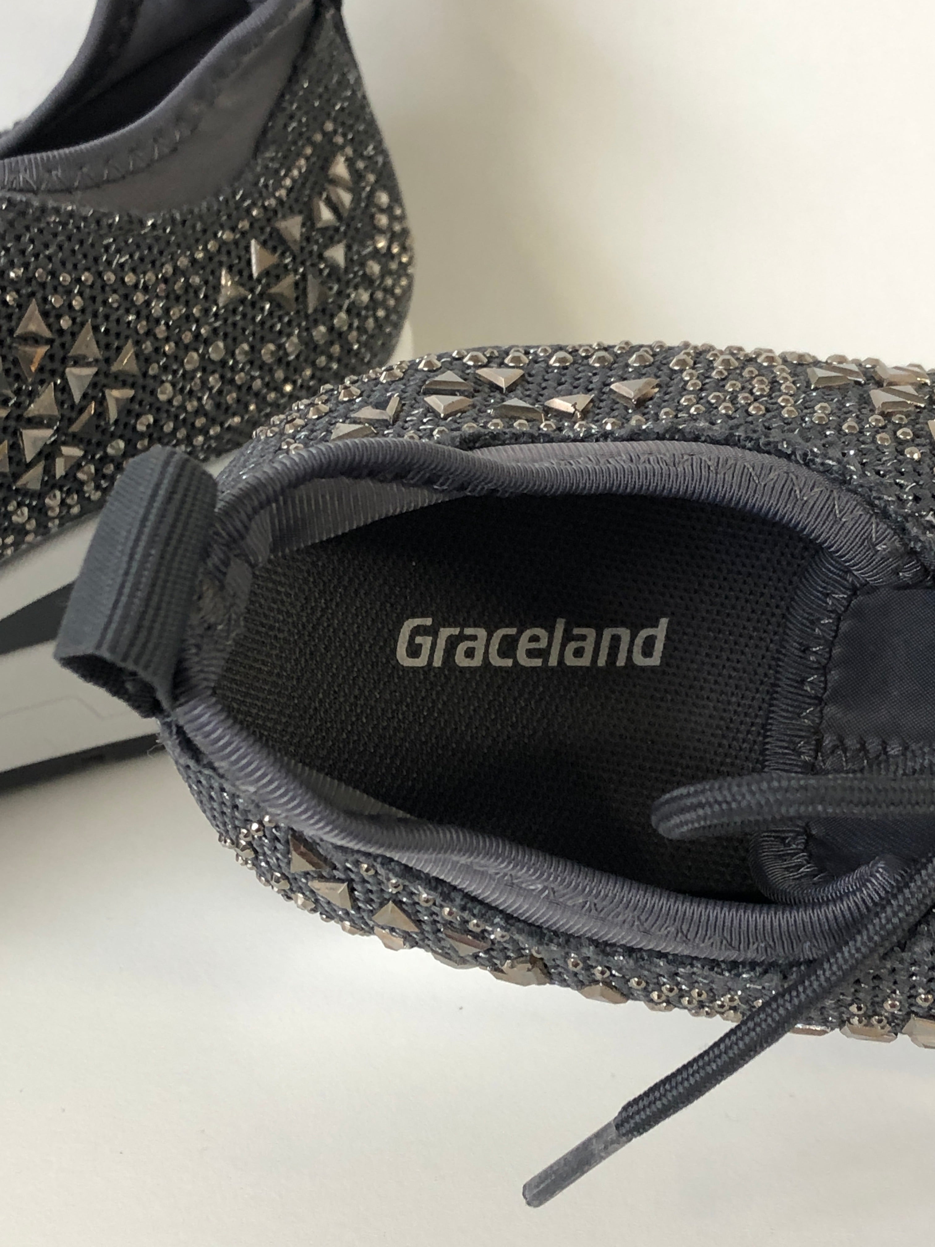 Graceland Sneakers