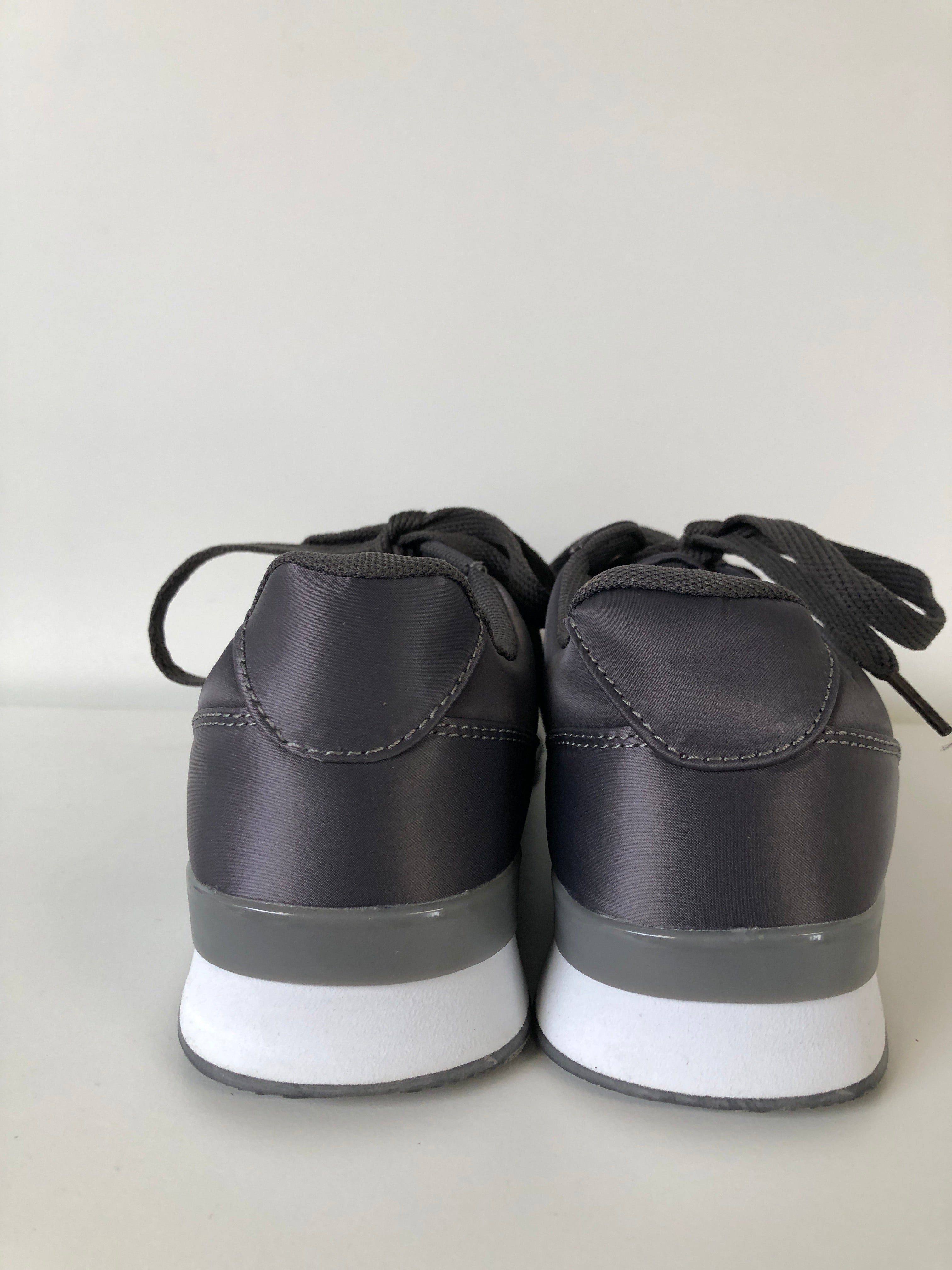 Coop Sneakers