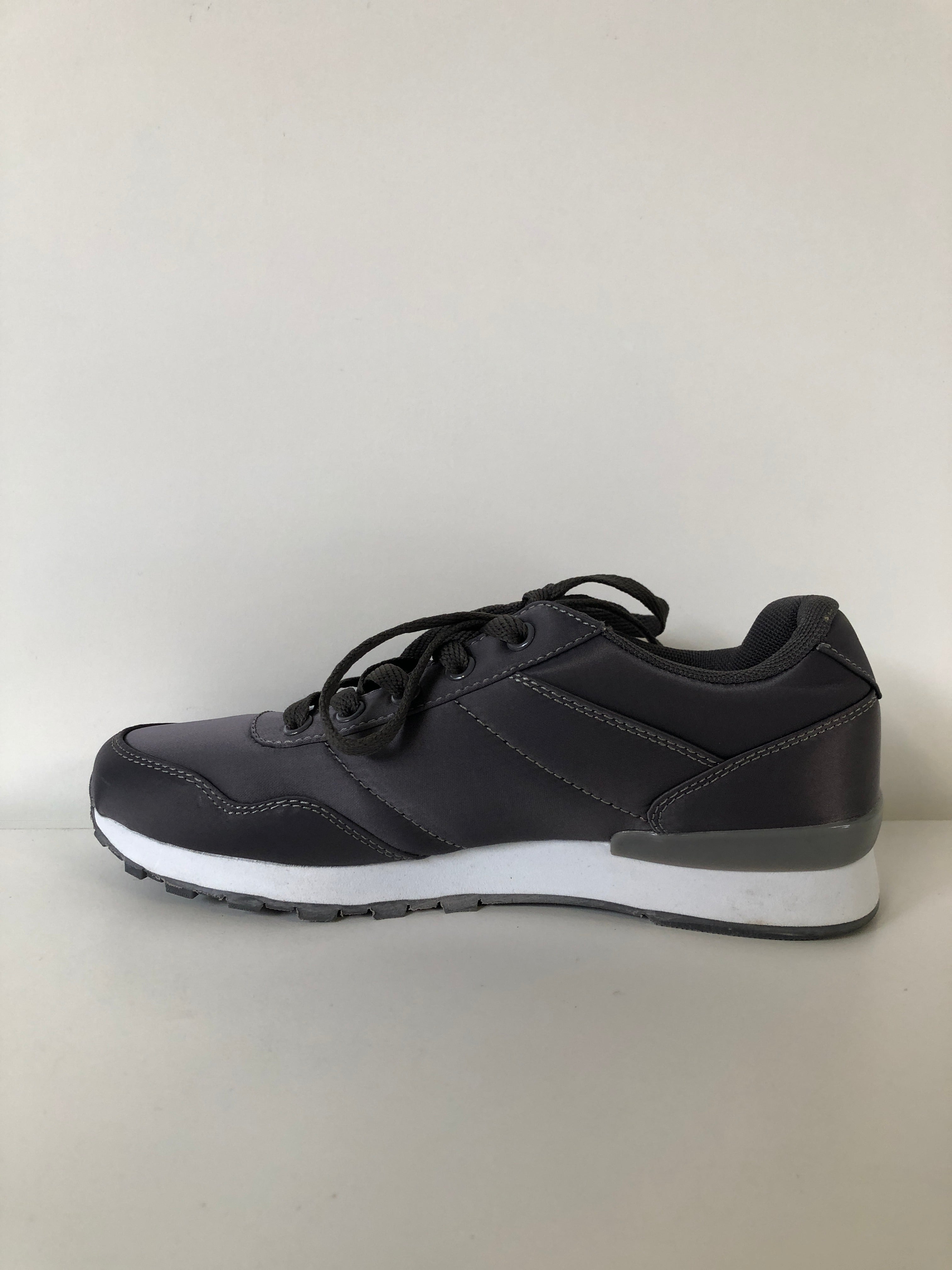 Coop Sneakers