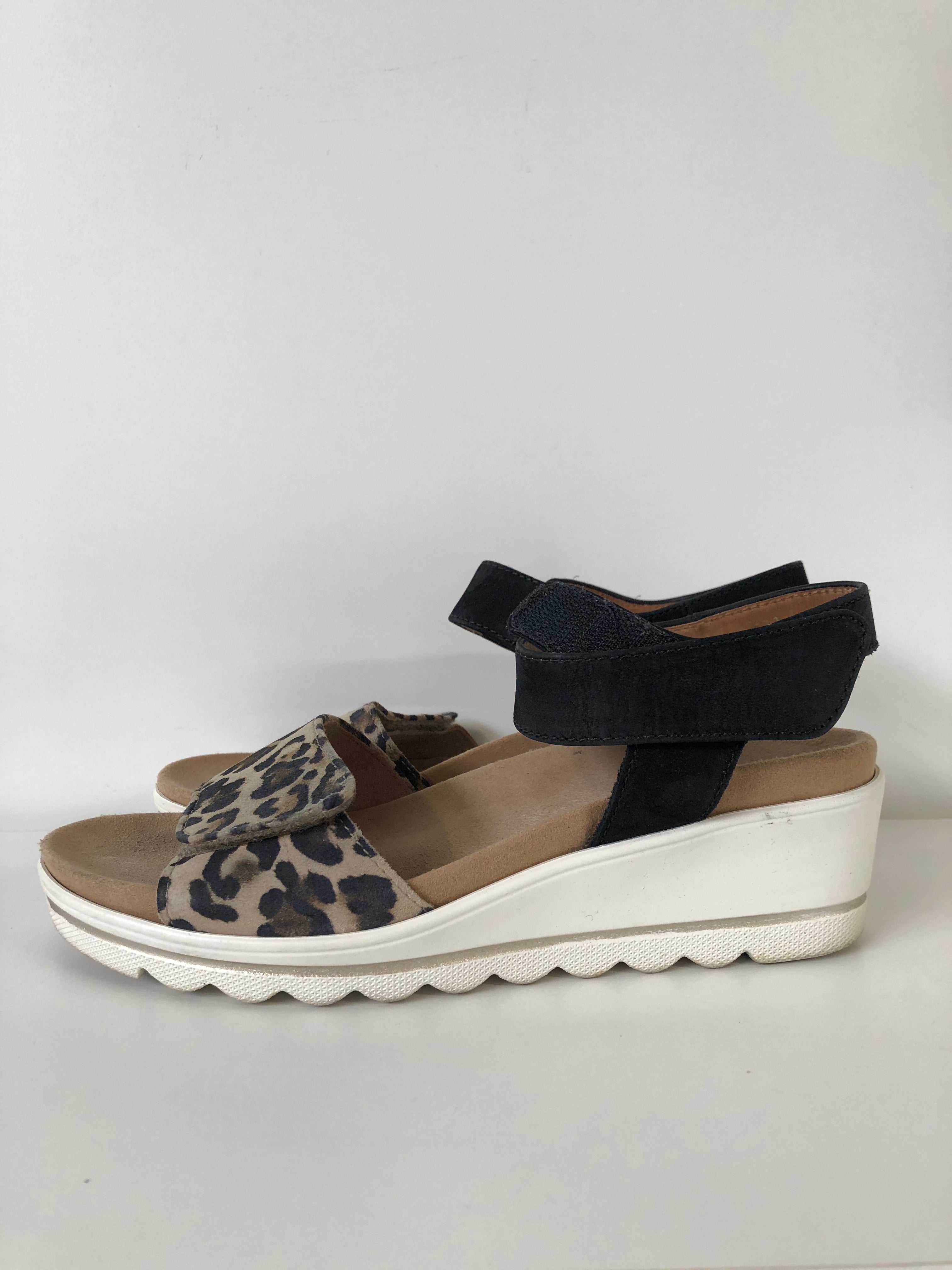 Gabor Sandaler