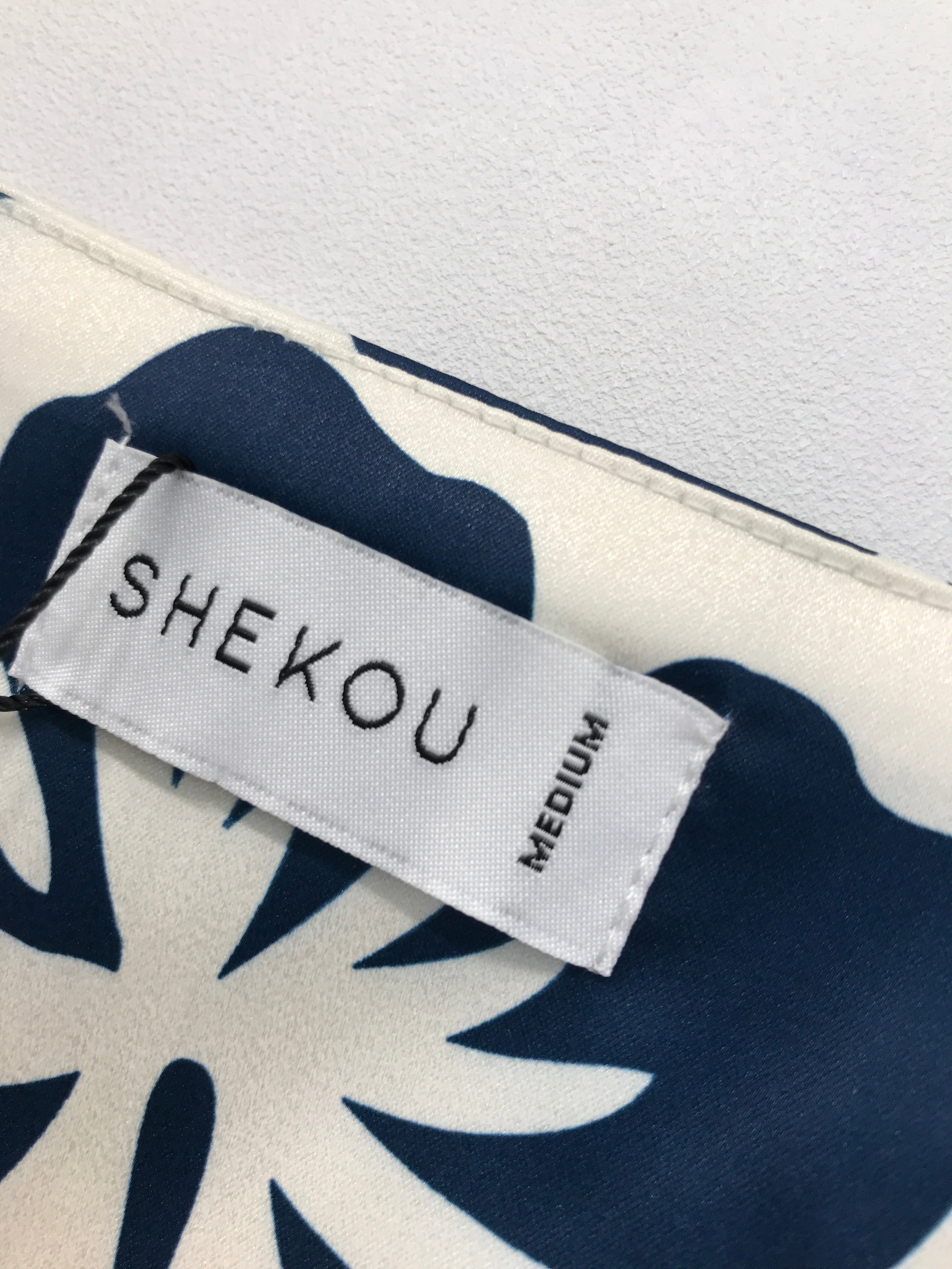 Shekou Kjole