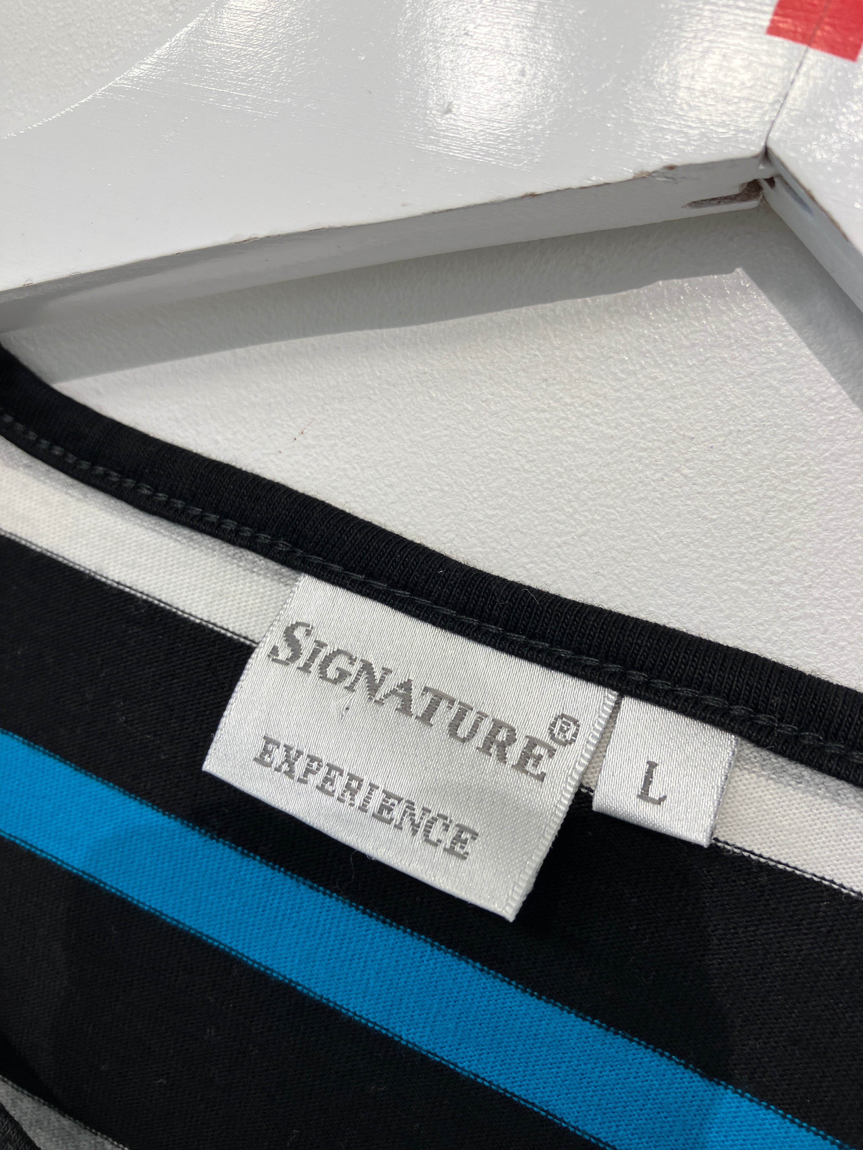 Signature Bluse