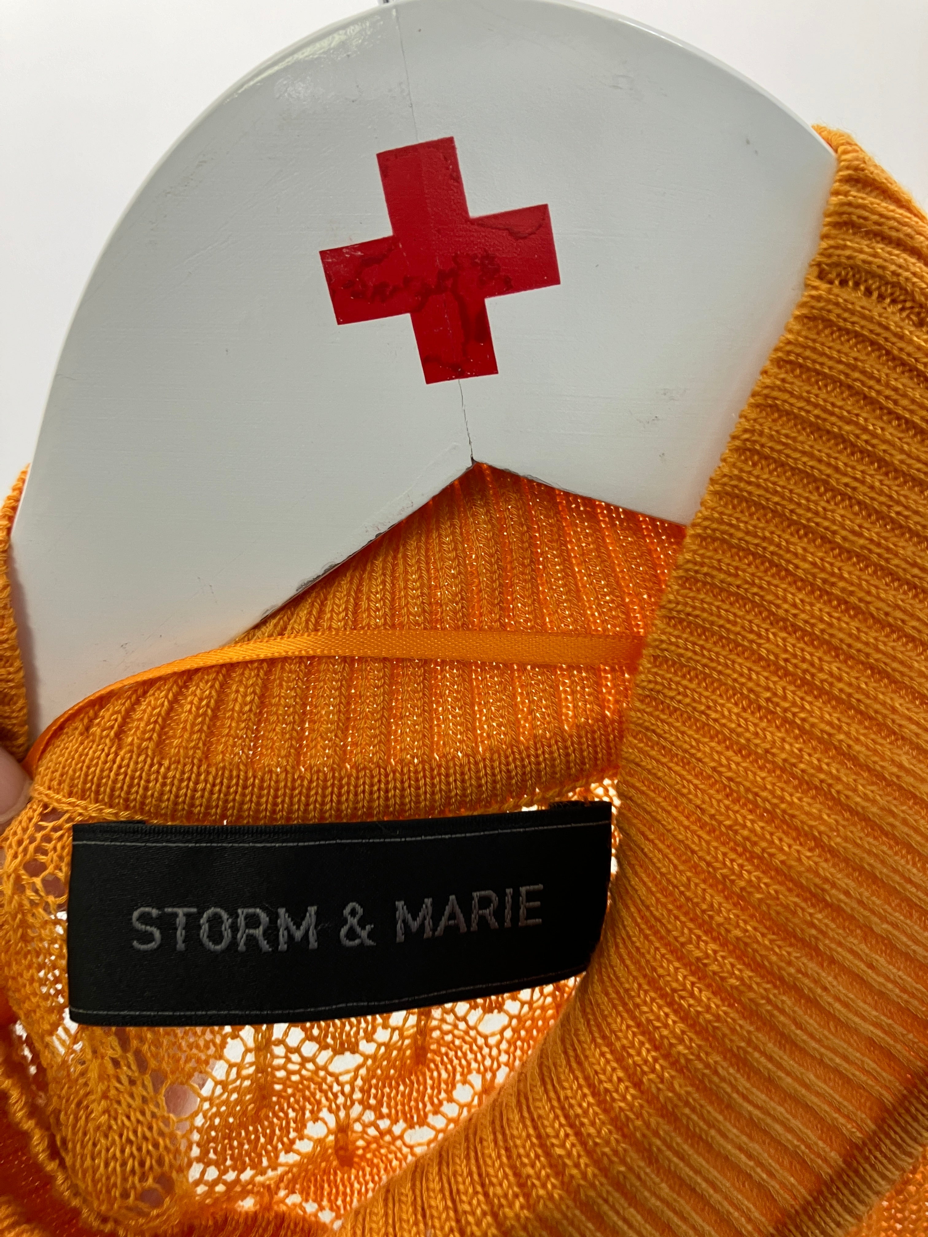 Storm & Marie Strik Top