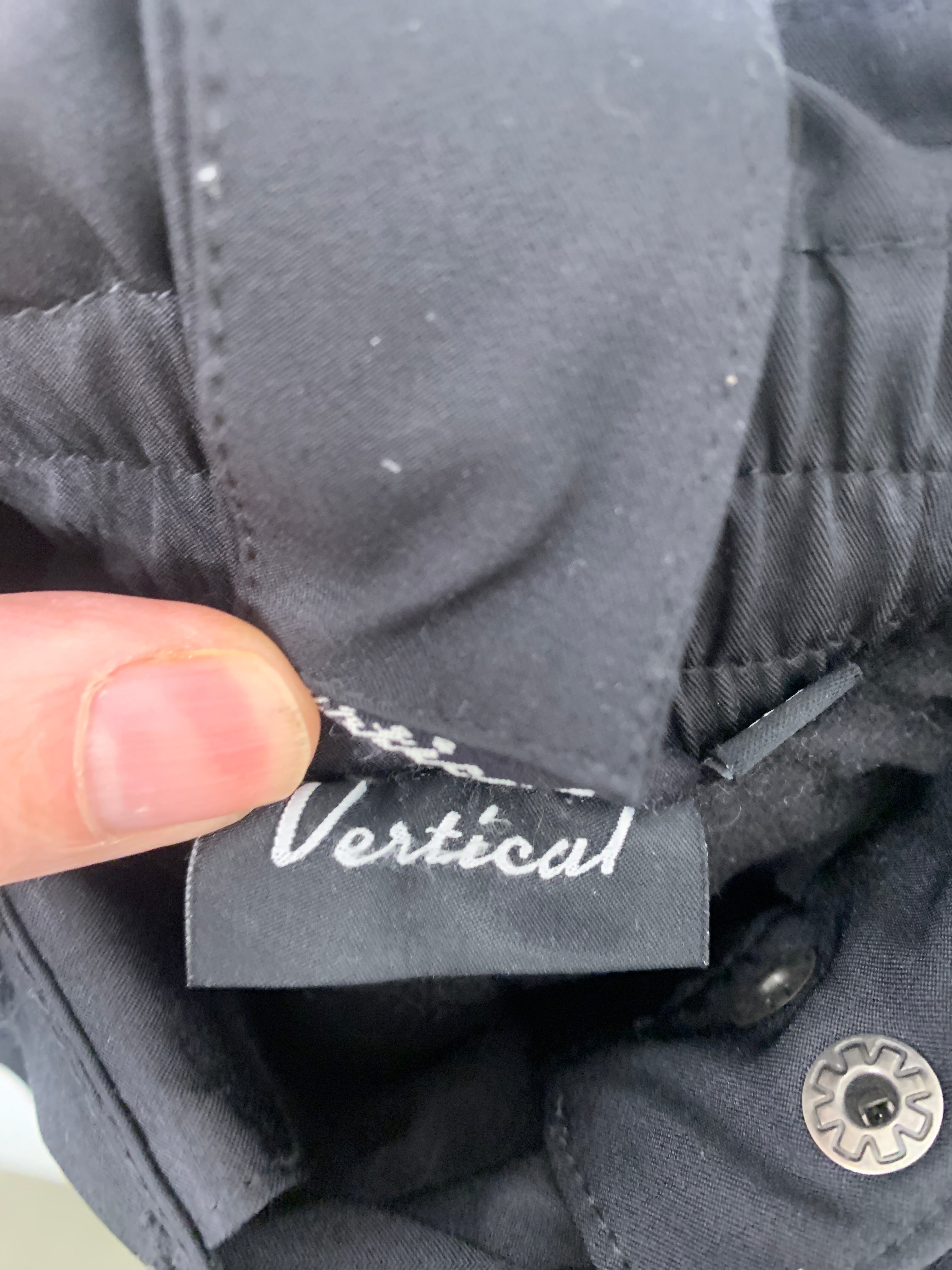 Vertical Bukser