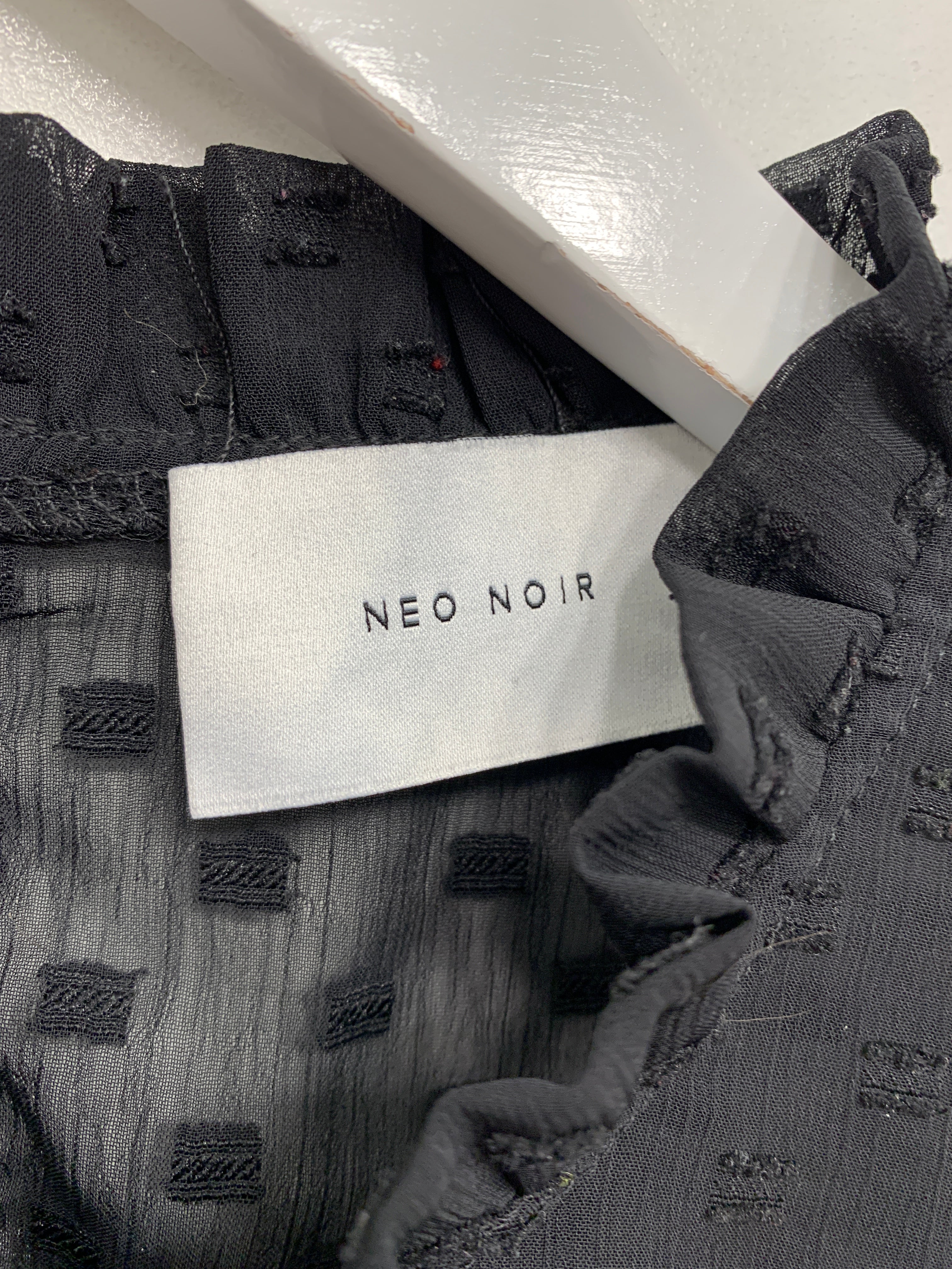 Neo Noir Bluse