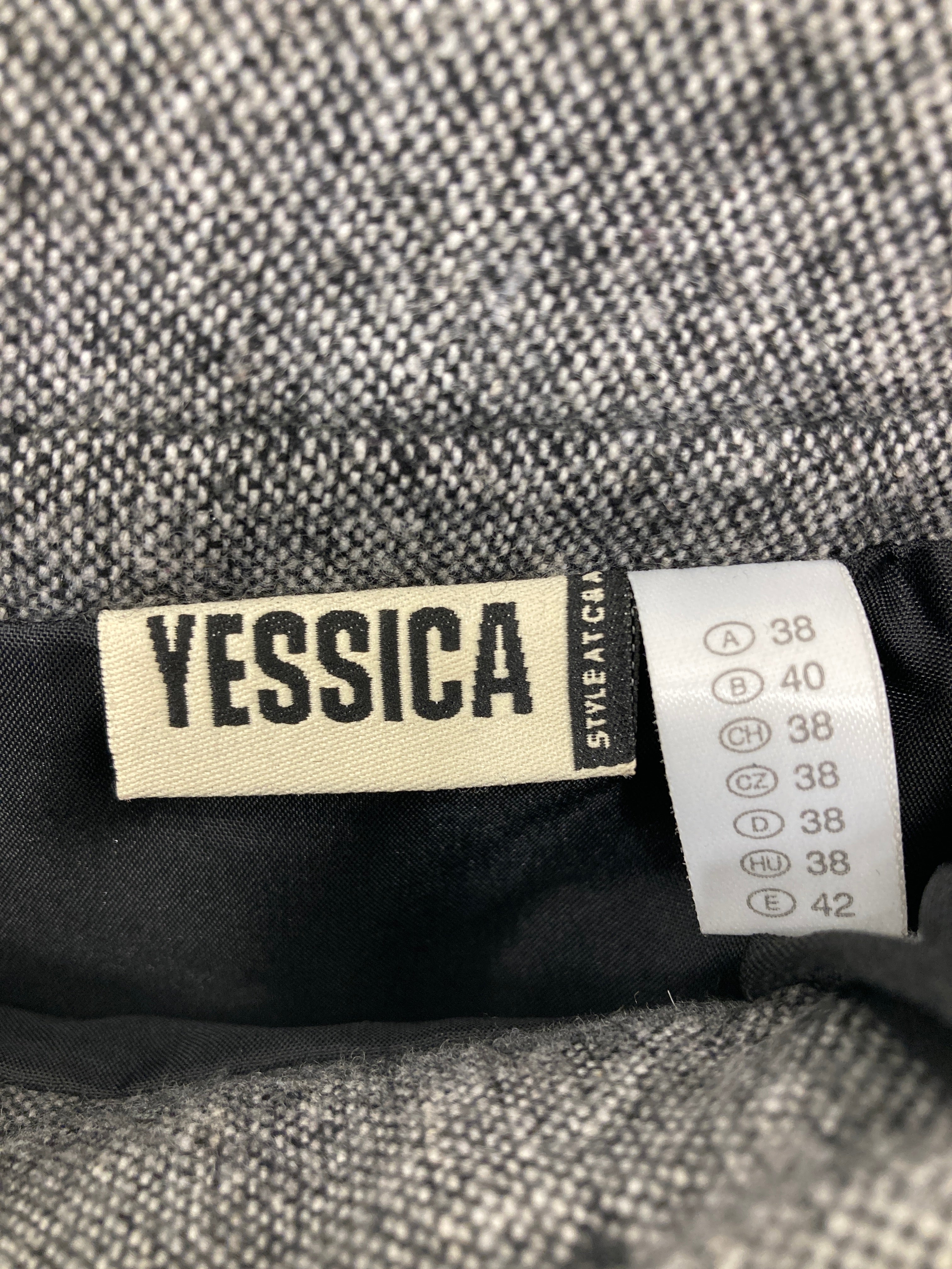 Yessica Nederdel