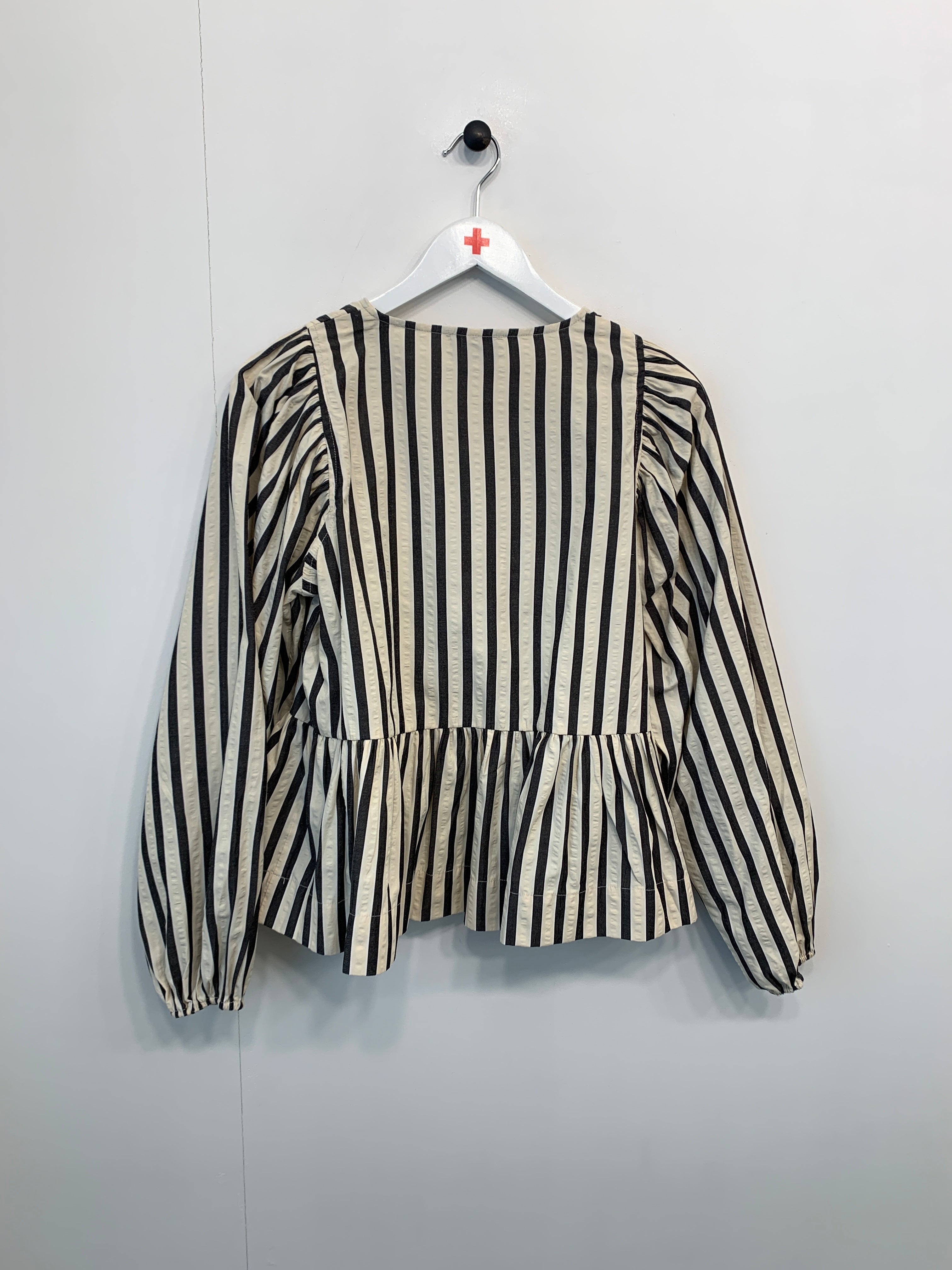 Neo Noir Bluse