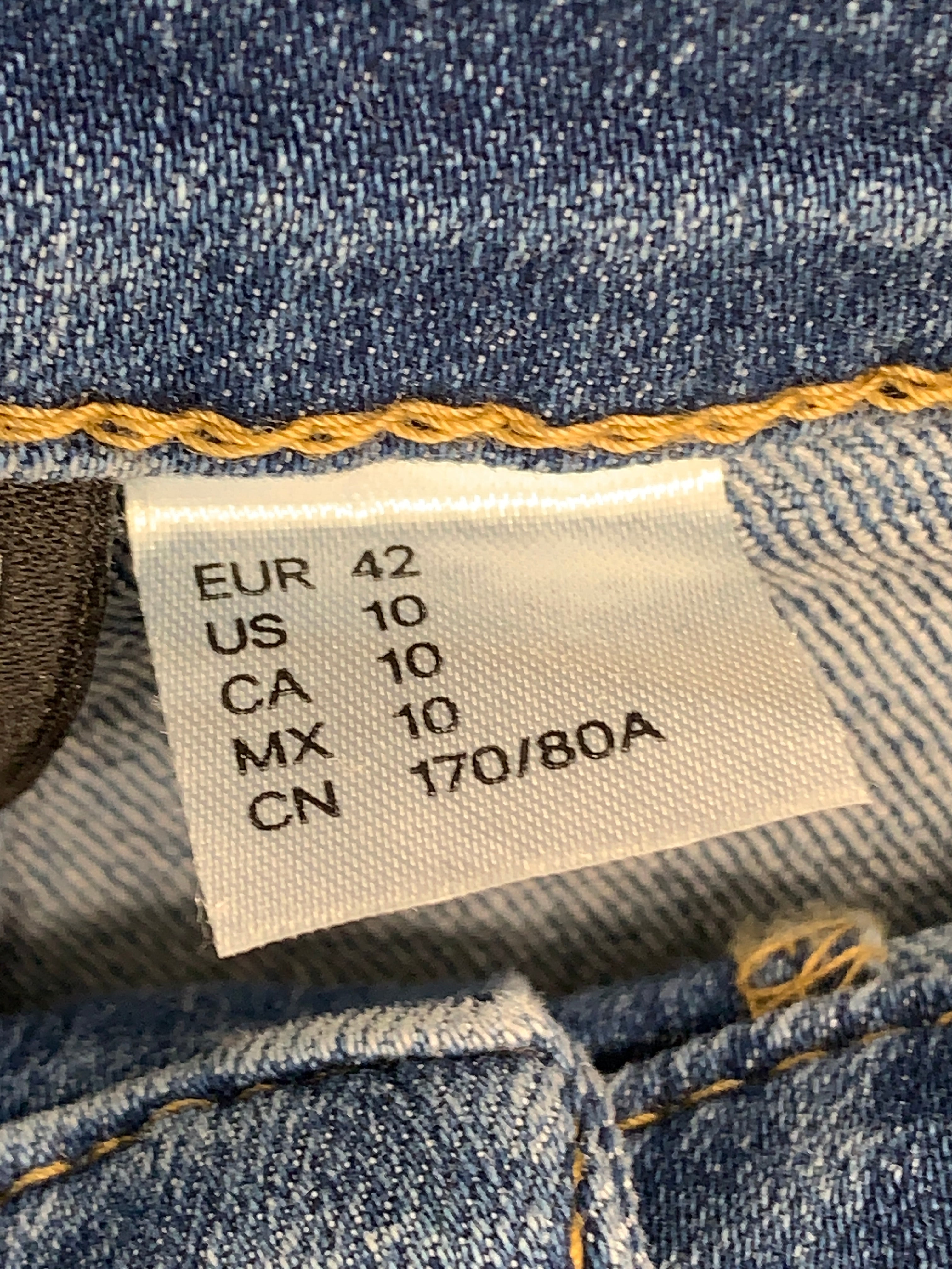 Divided Shorts