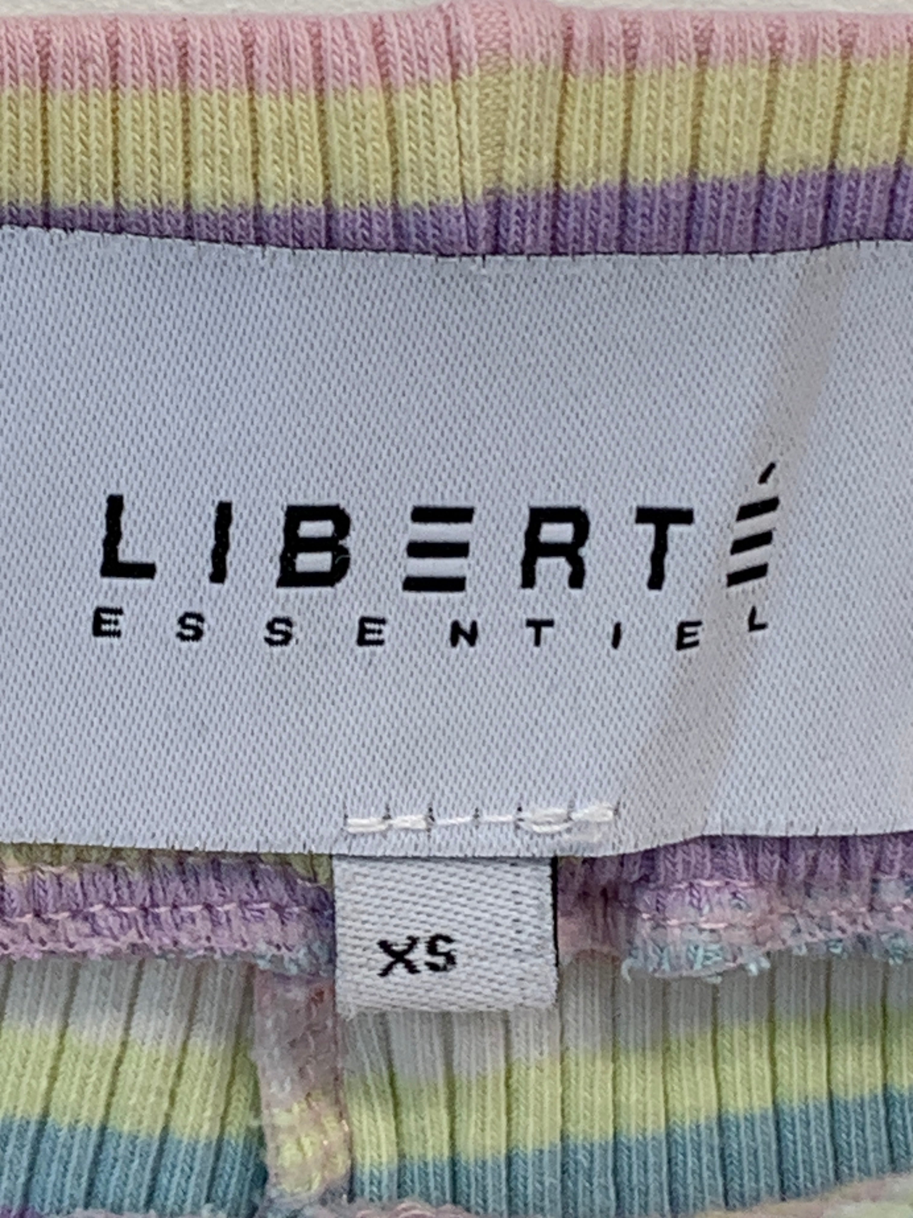 Liberté Shorts