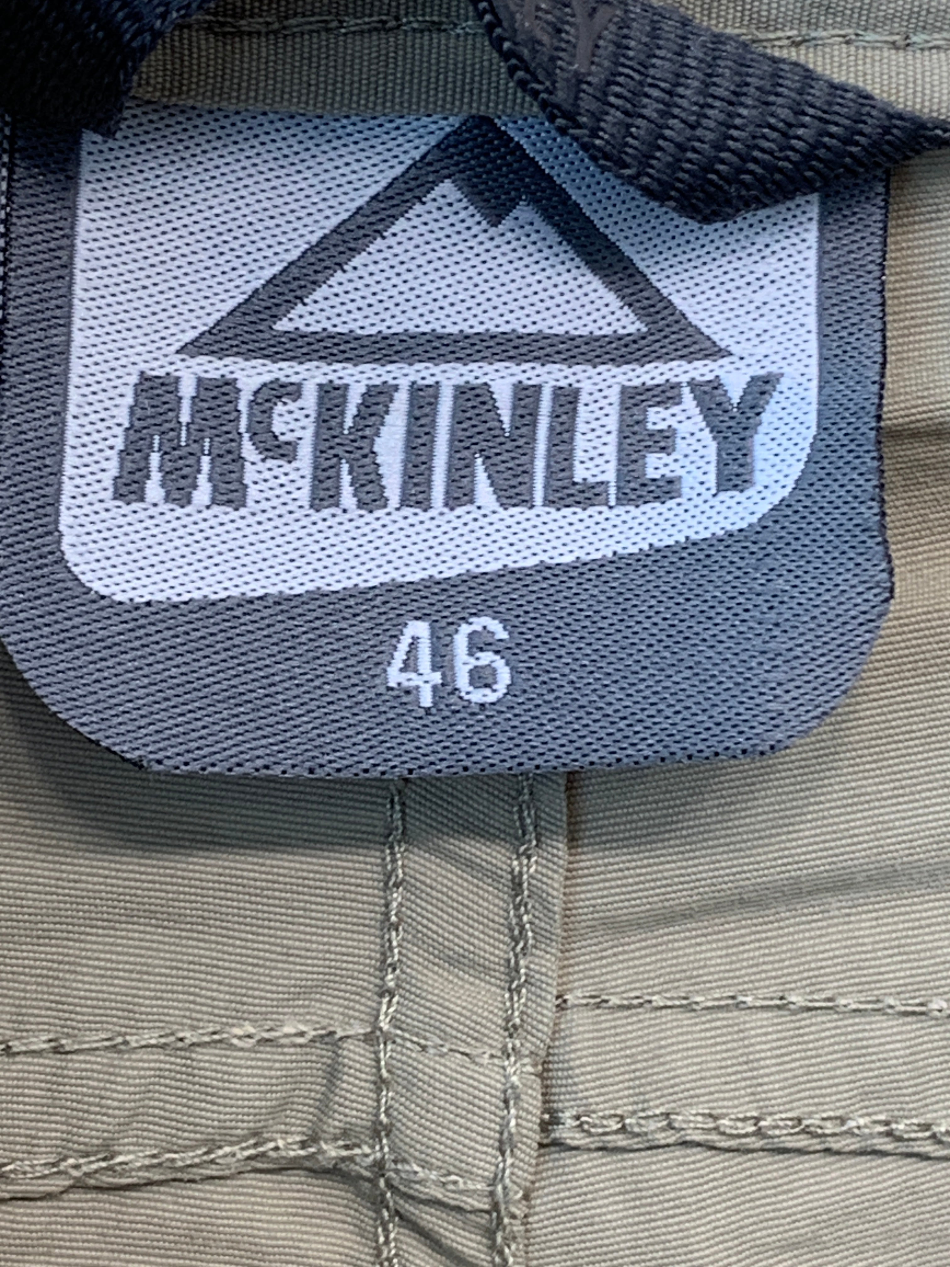 McKinley Bukser
