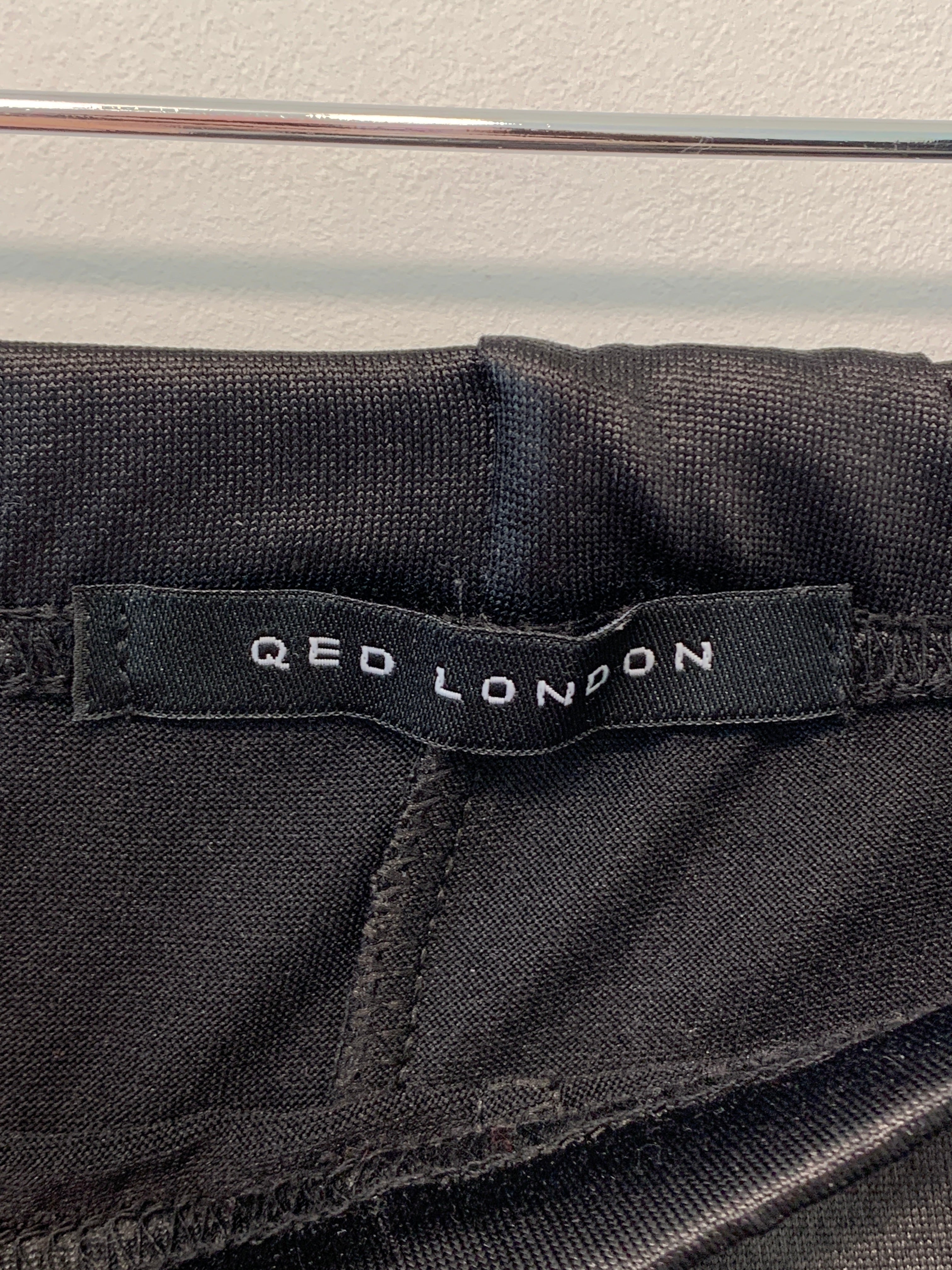 Qed London Leggings
