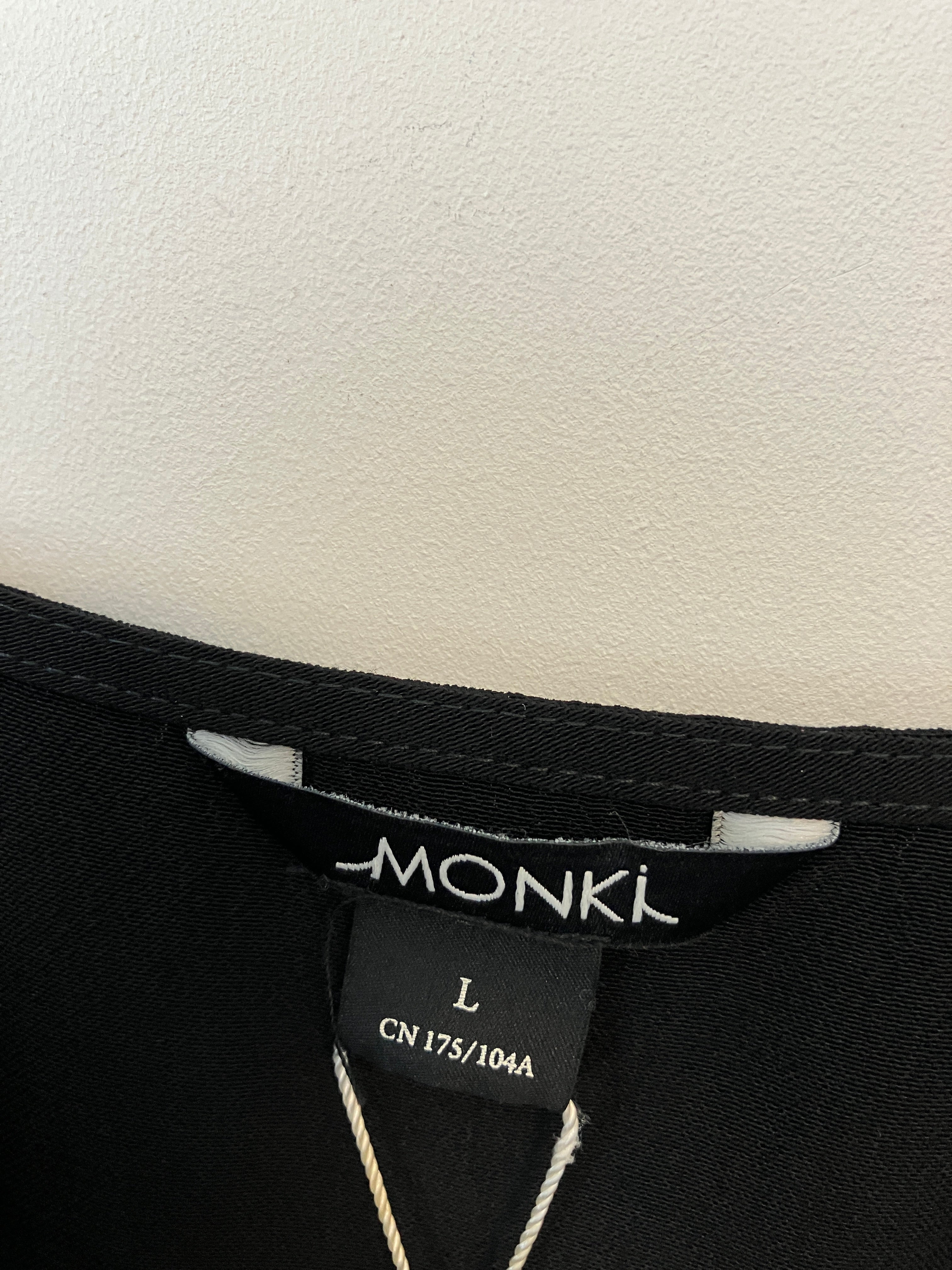 Monki Kjole