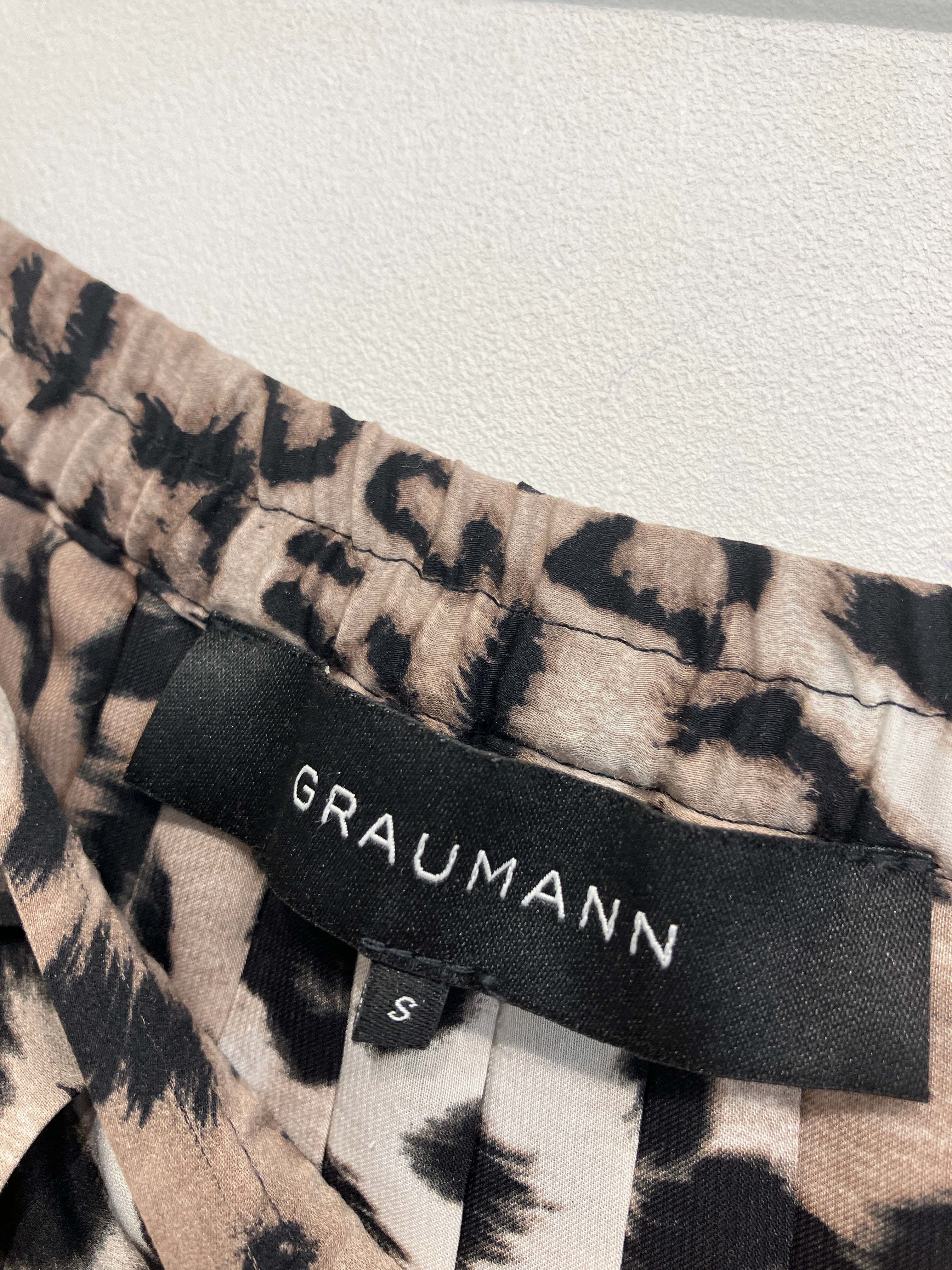 Graumann Nederdel