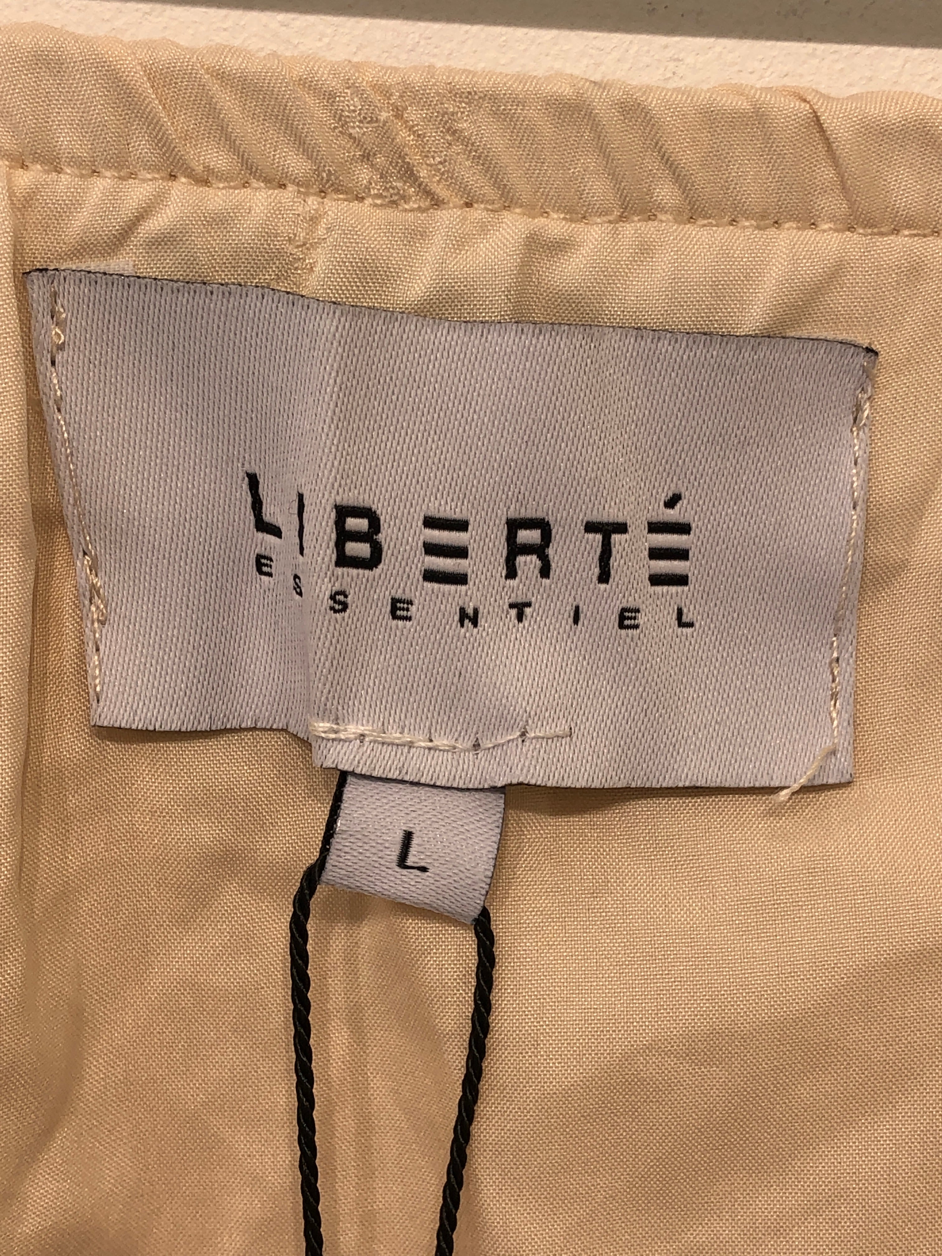 Liberte Nederdel