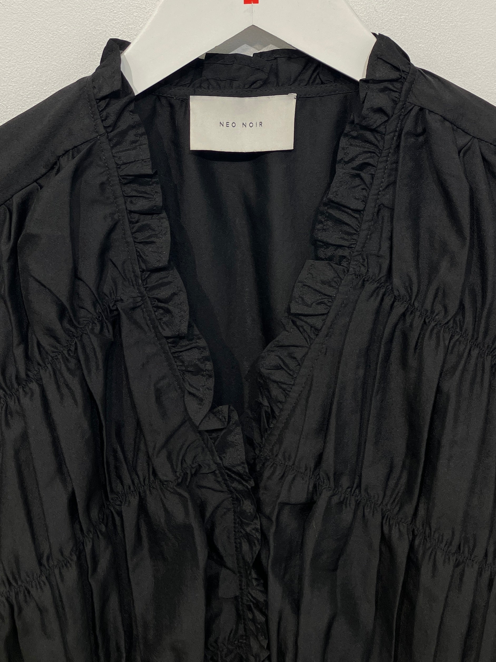Neo Noir Bluse