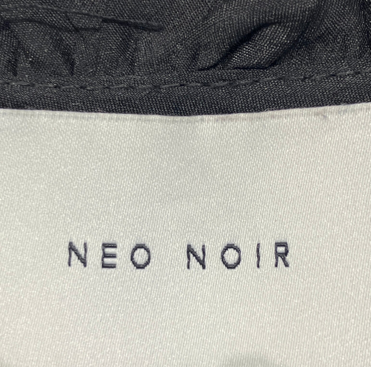 Neo Noir Bluse