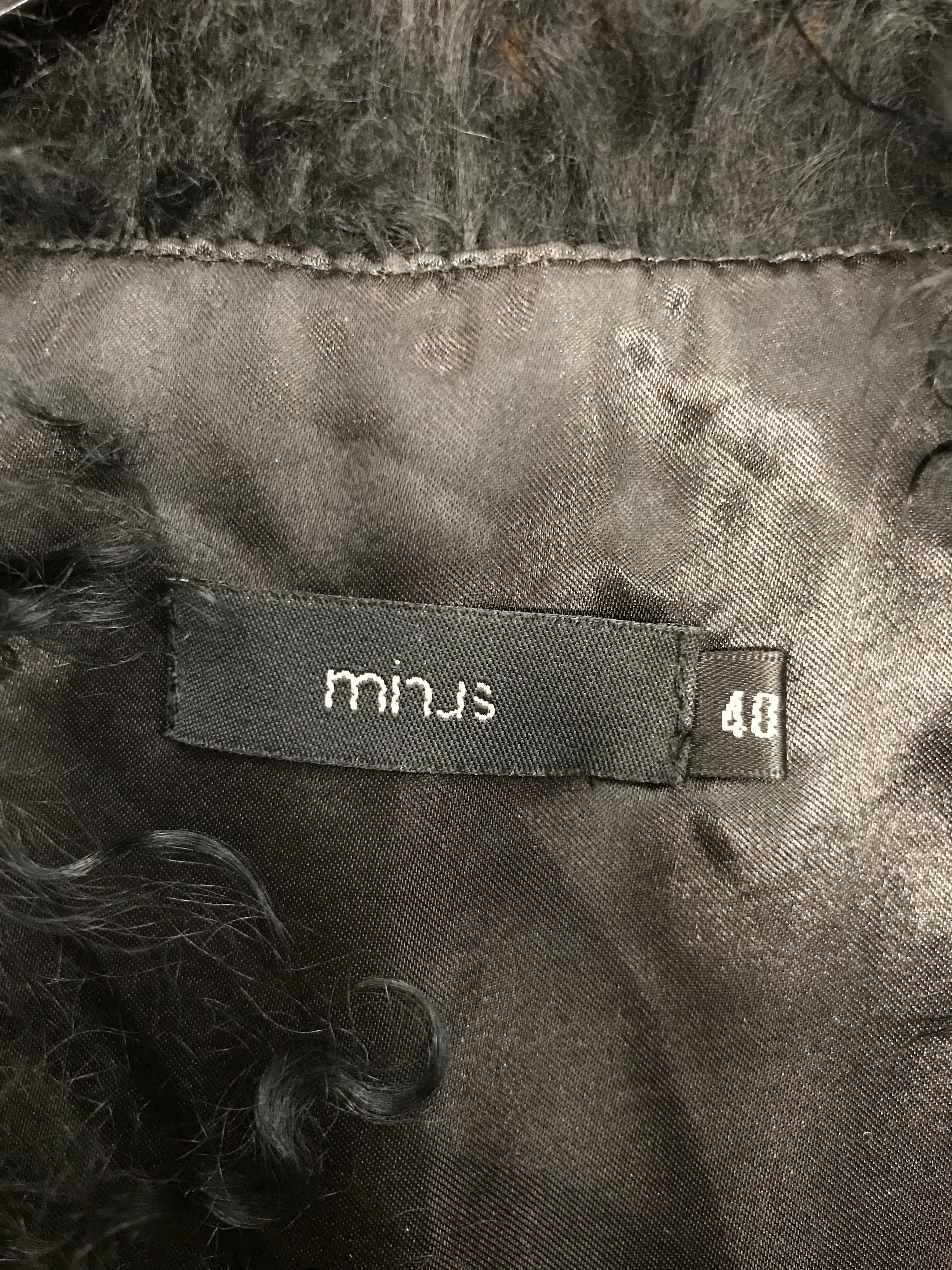 Minus Vest