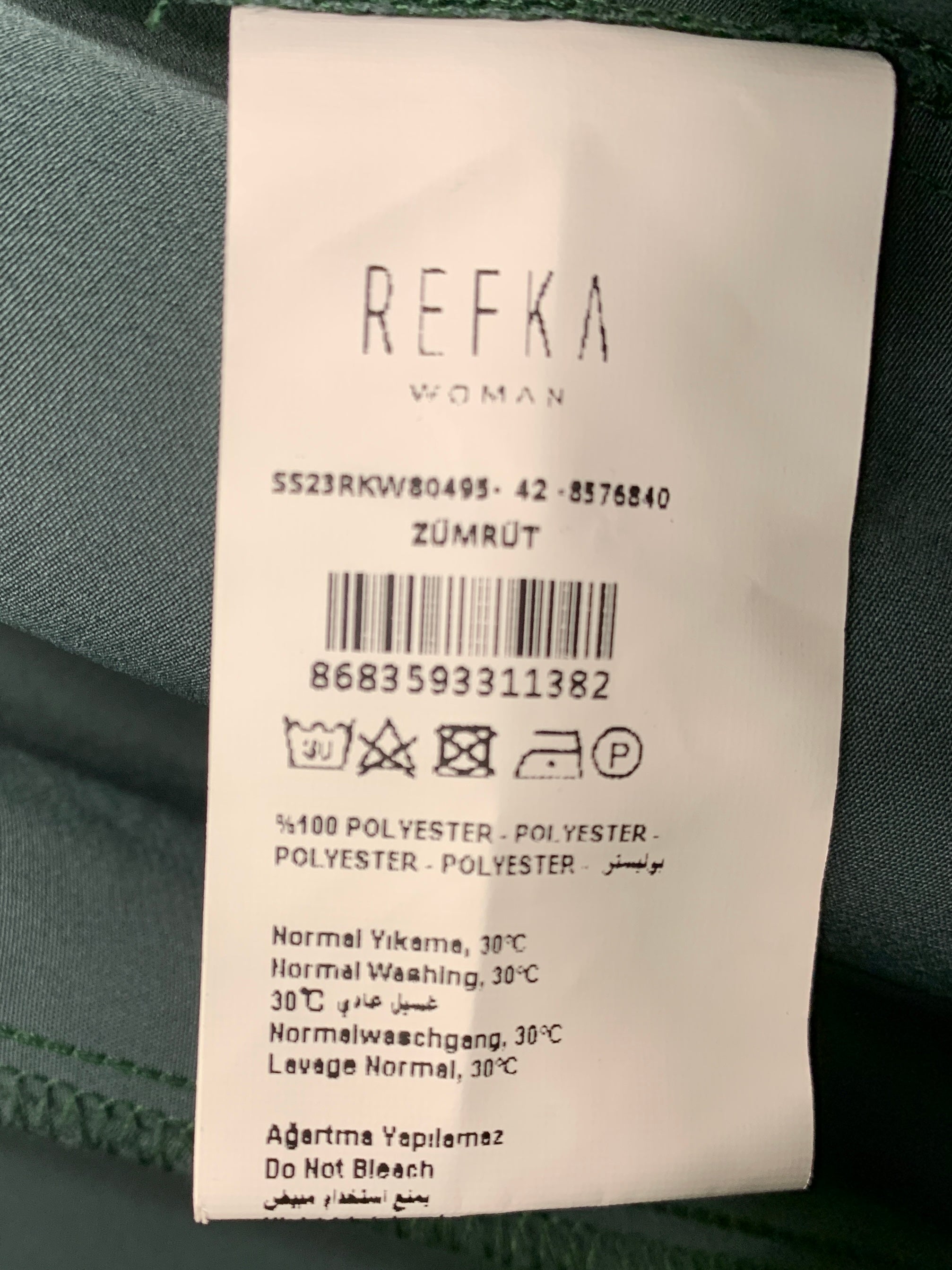 Refka Bukser