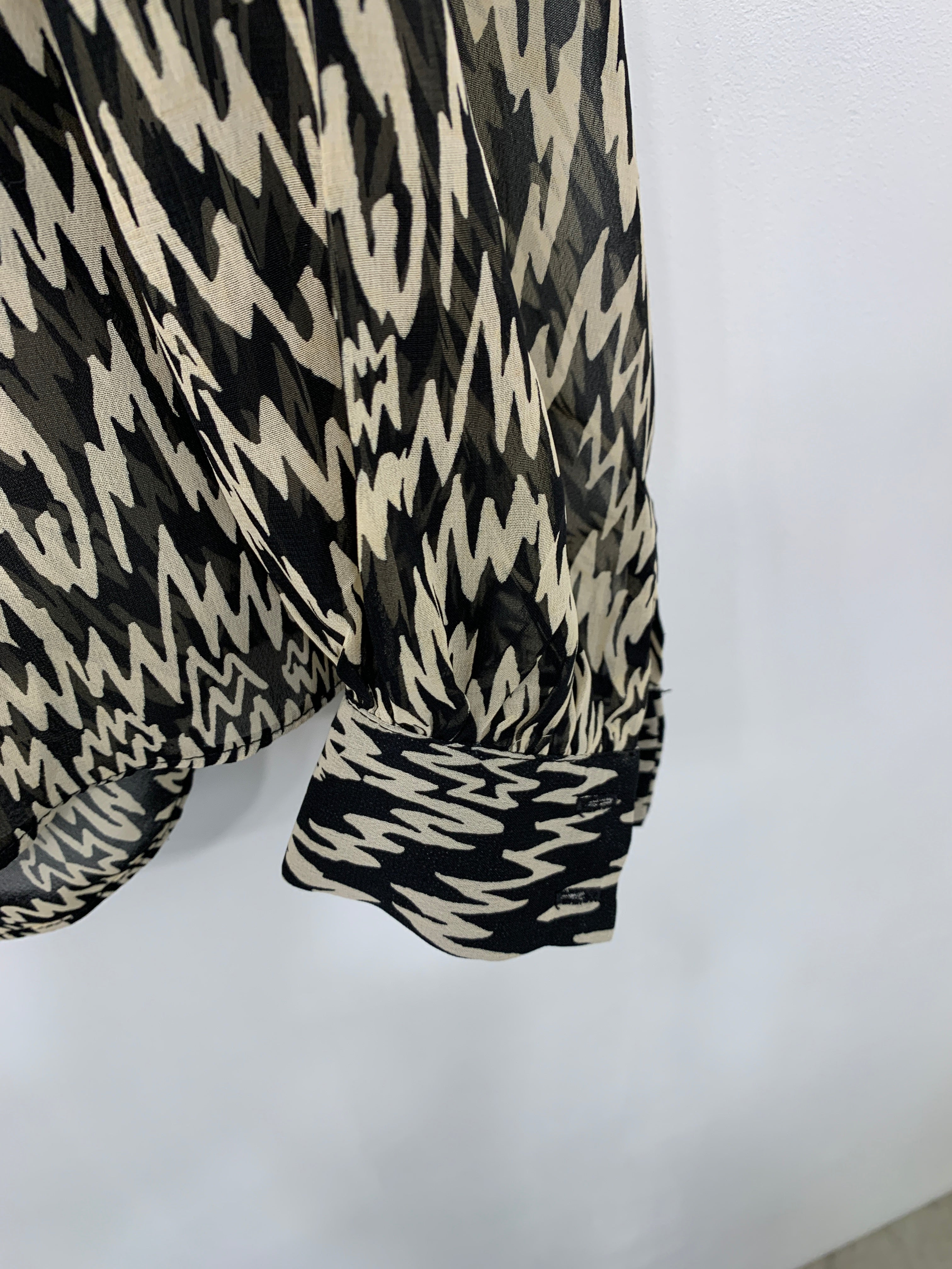 Aware Bluse