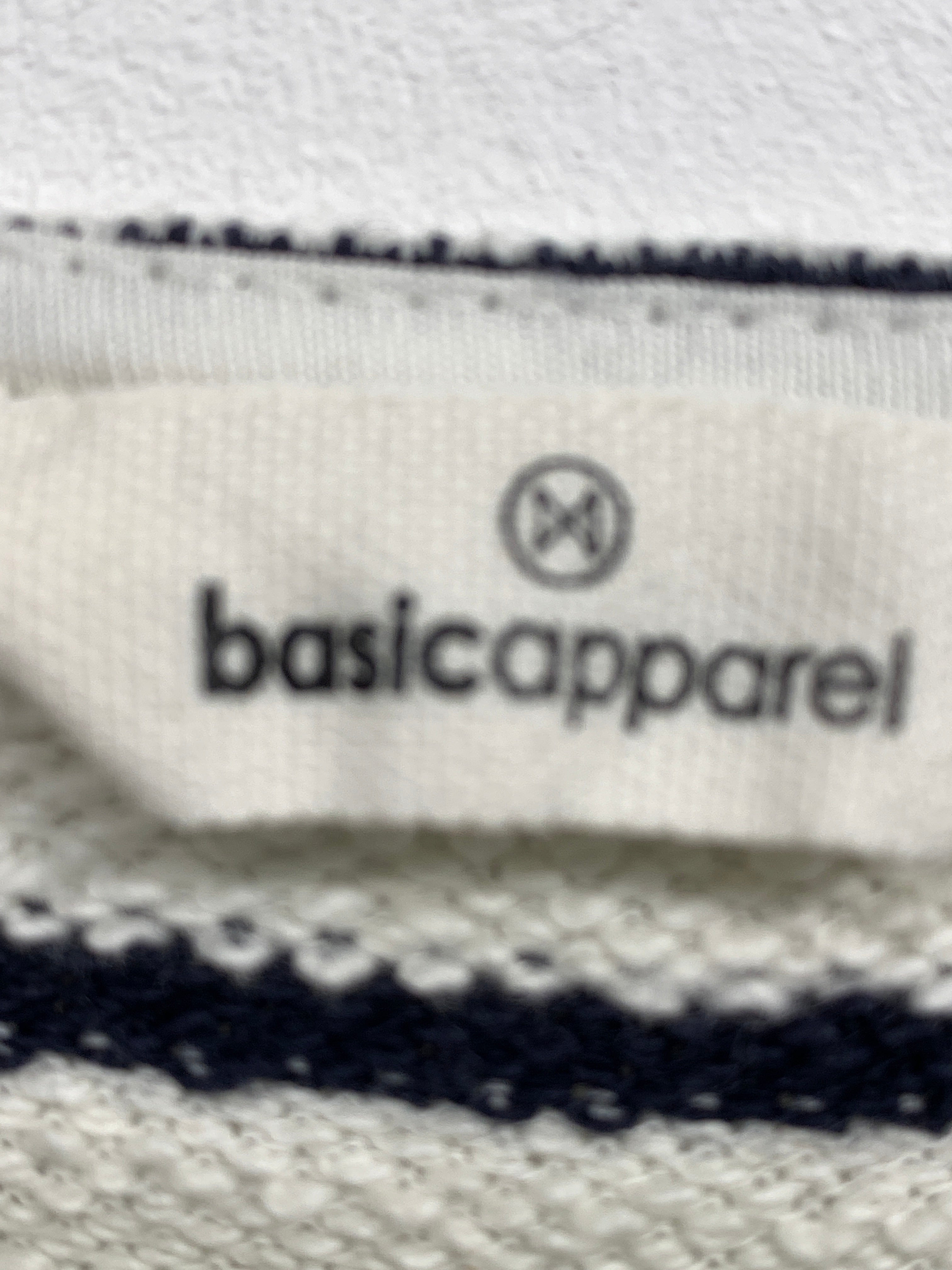 Basicapparel Strik