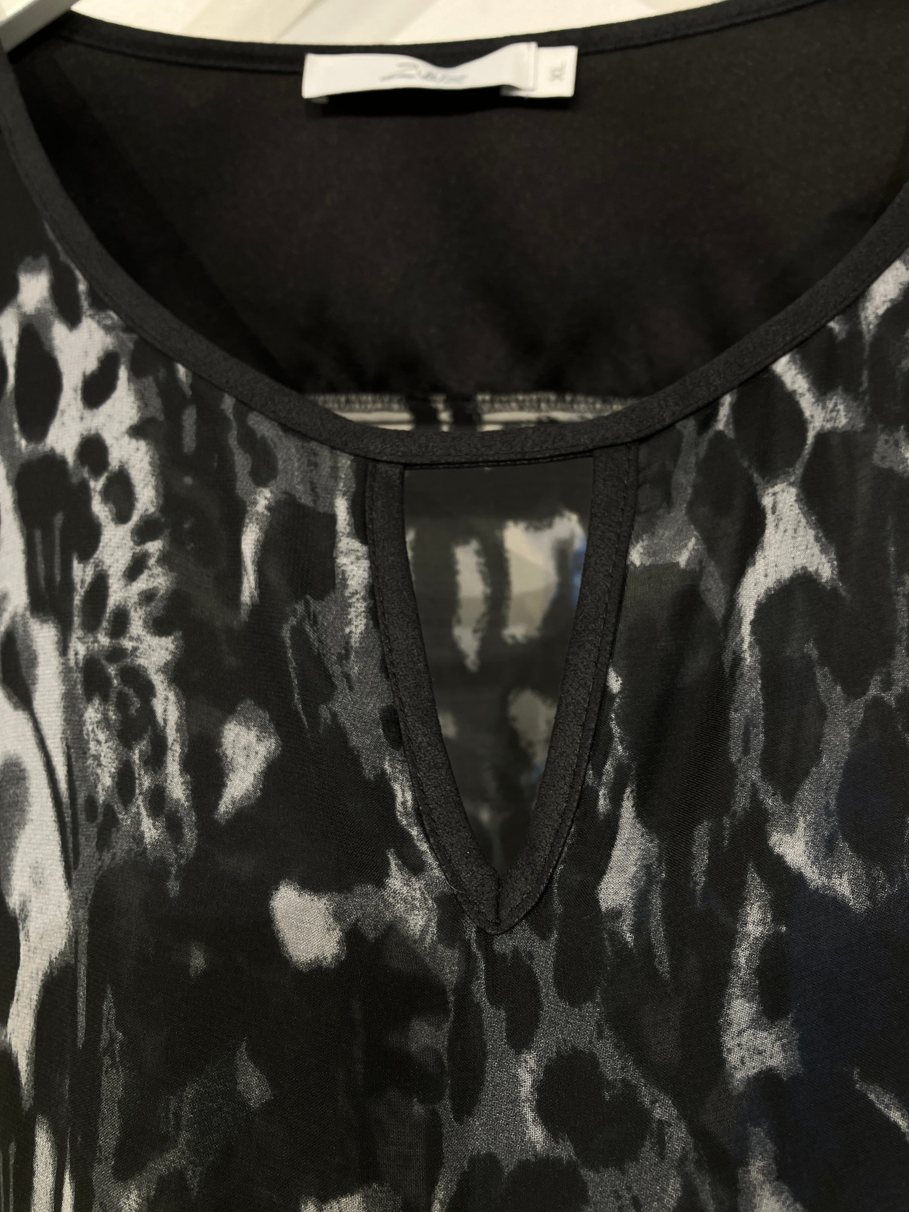 Z-Biz Bluse