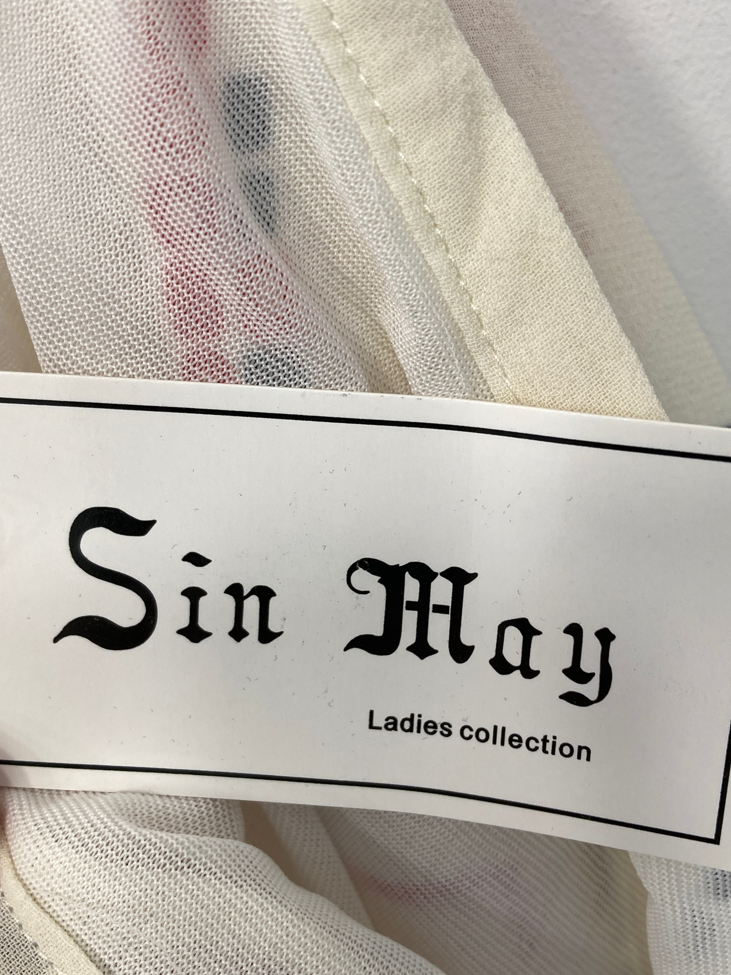 Sin May Nederdel