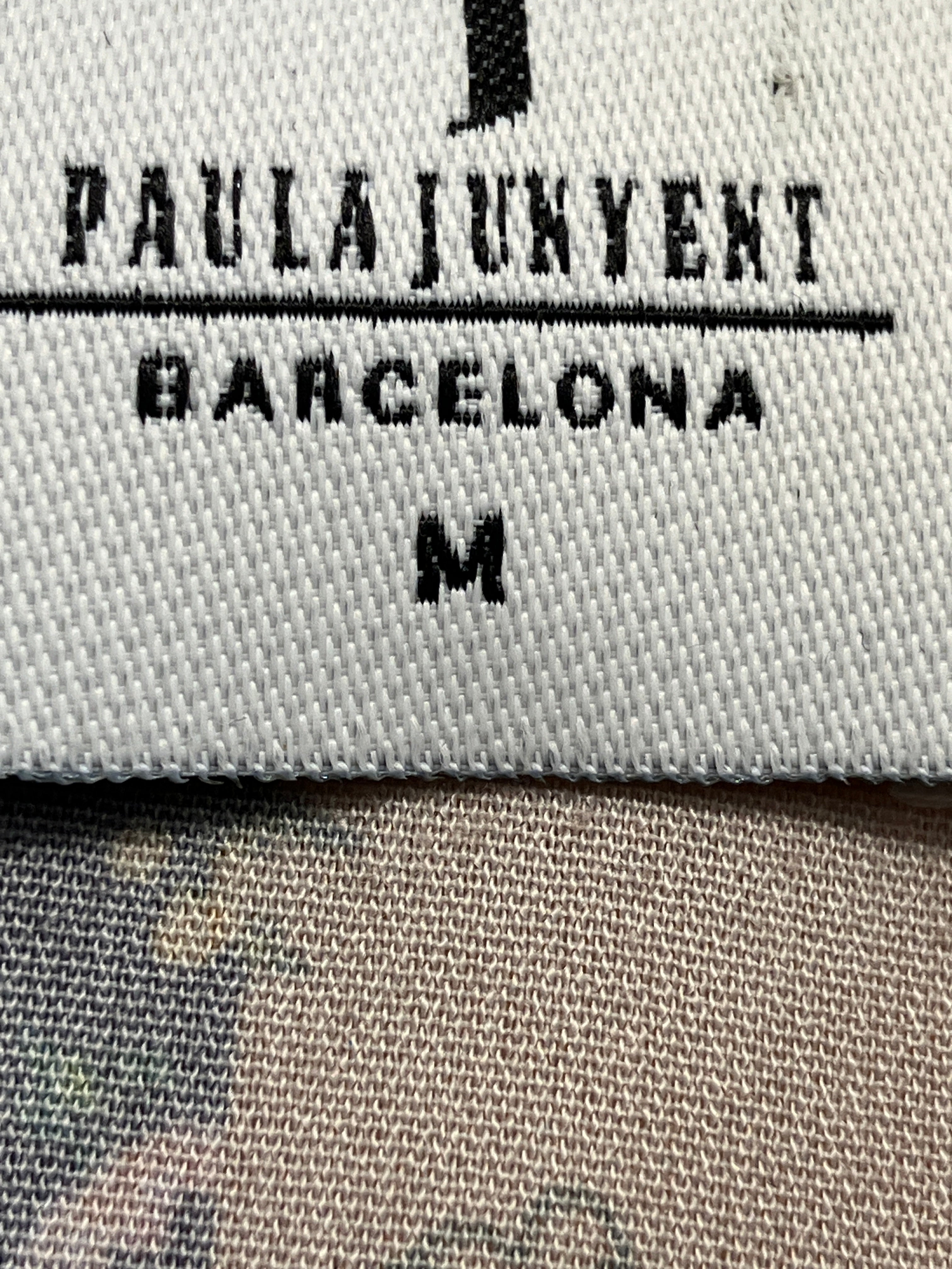 Paula Junyent Kjole
