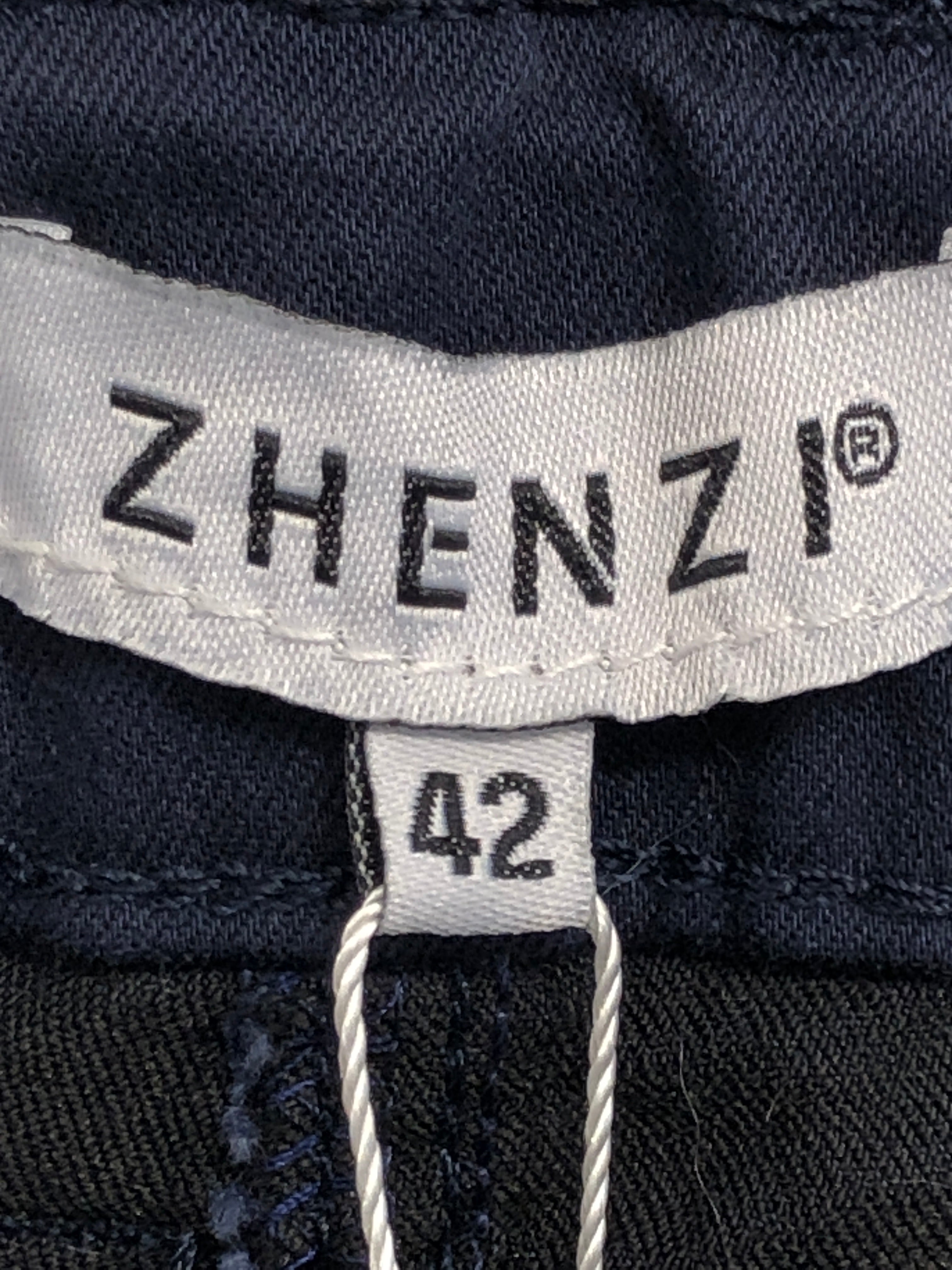 Zhenzi Bukser