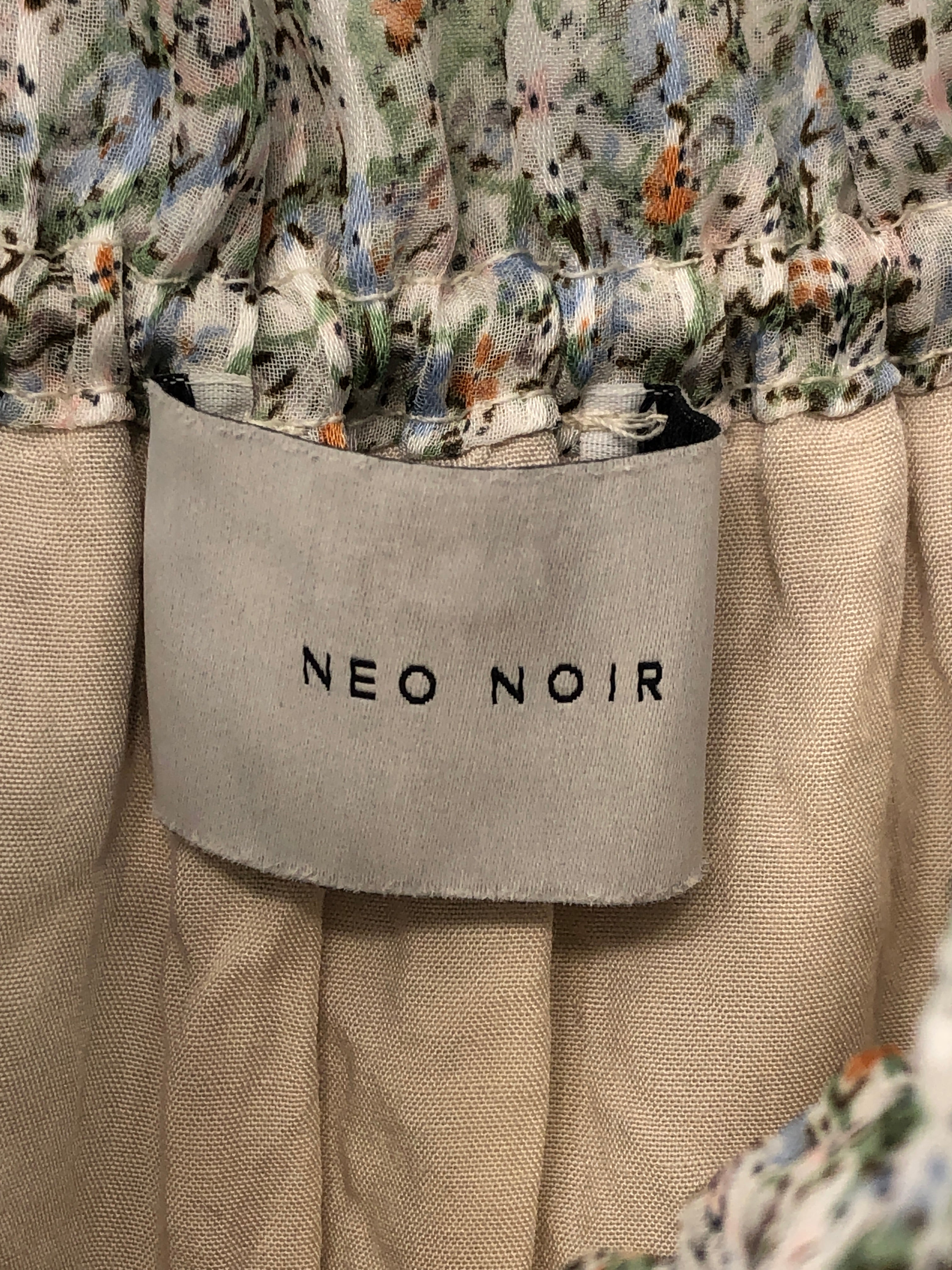 Neo Noir Nederdel