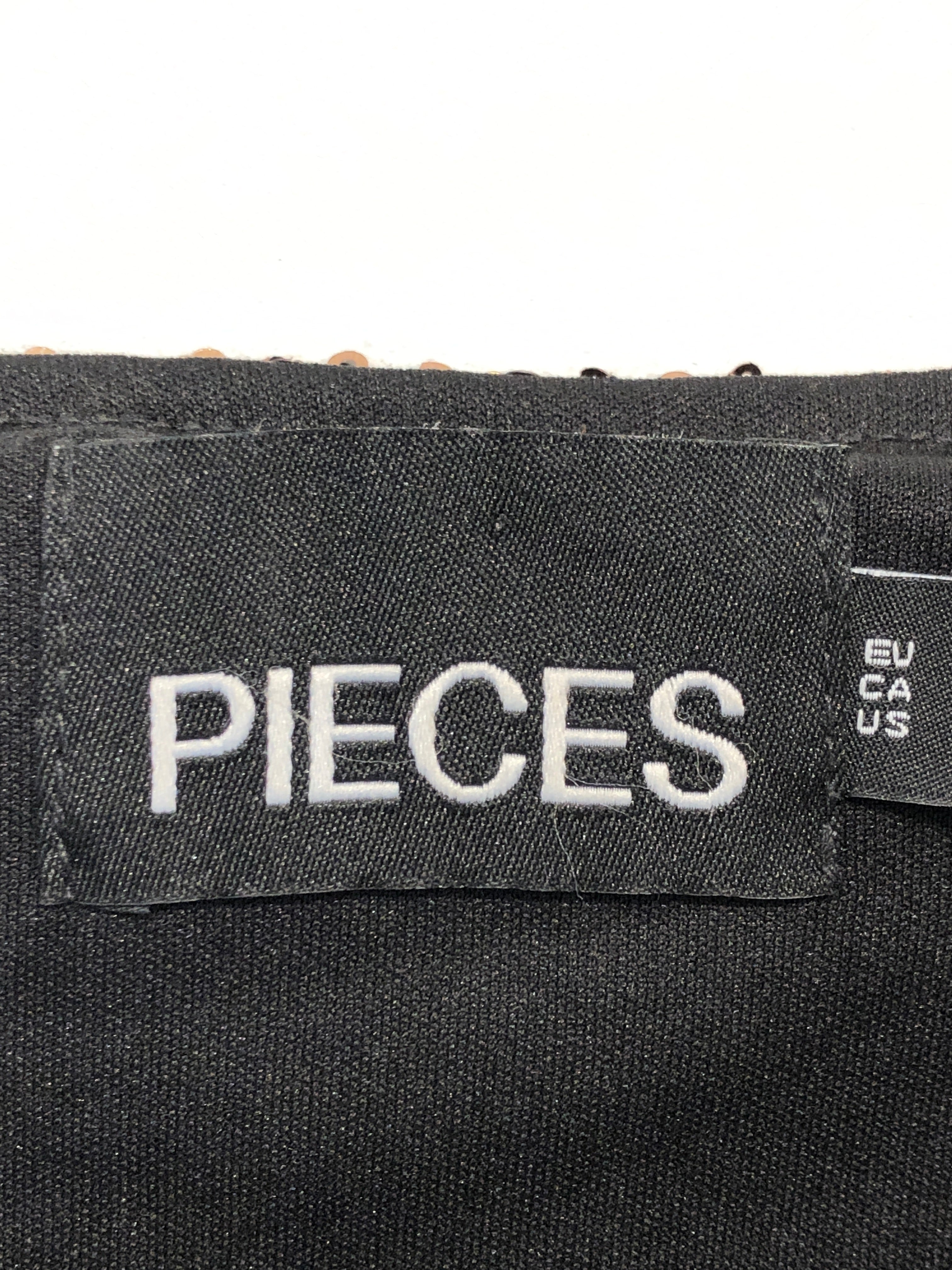 PIECES kjole