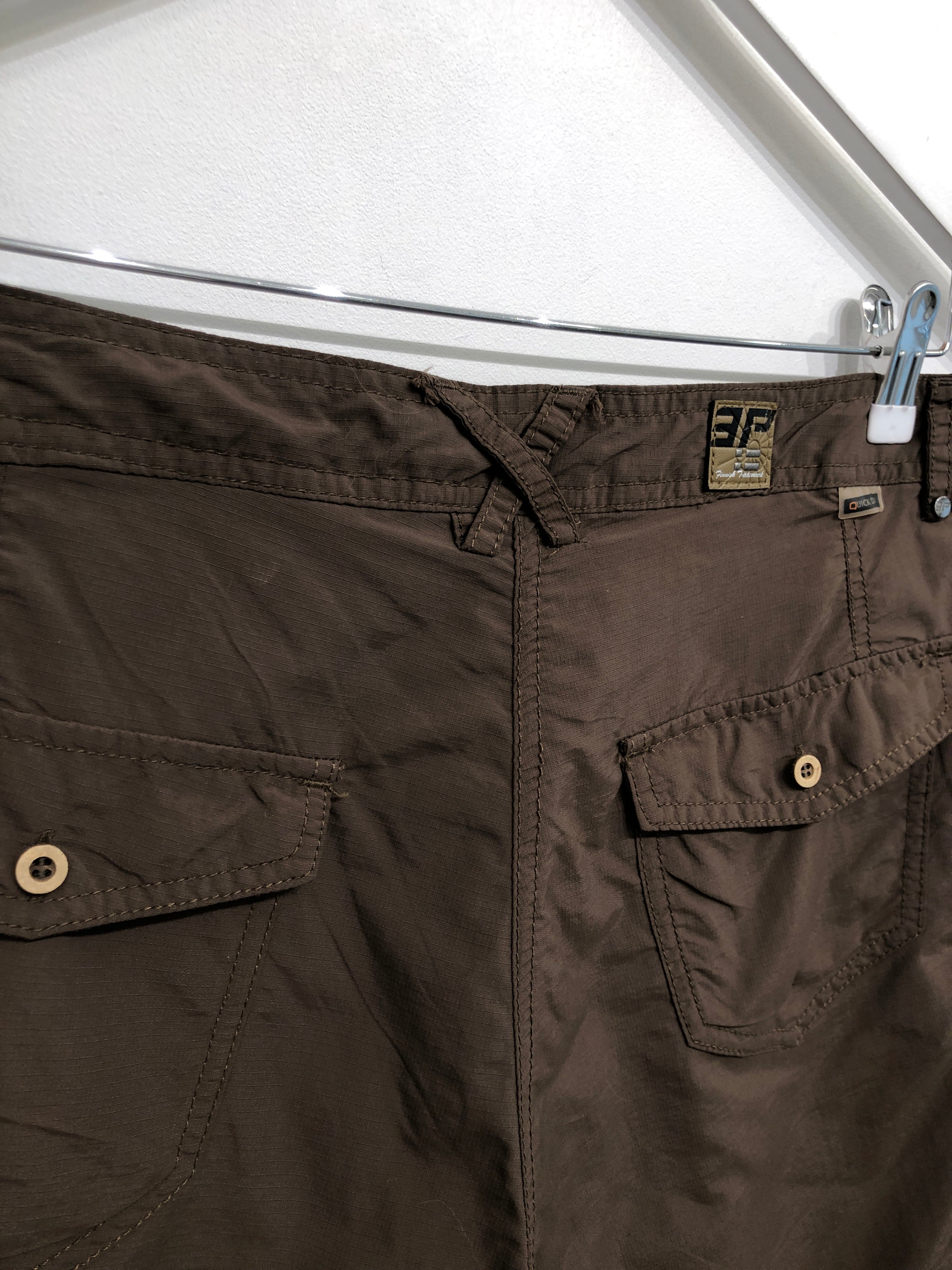 EP Finnish Trademark Shorts
