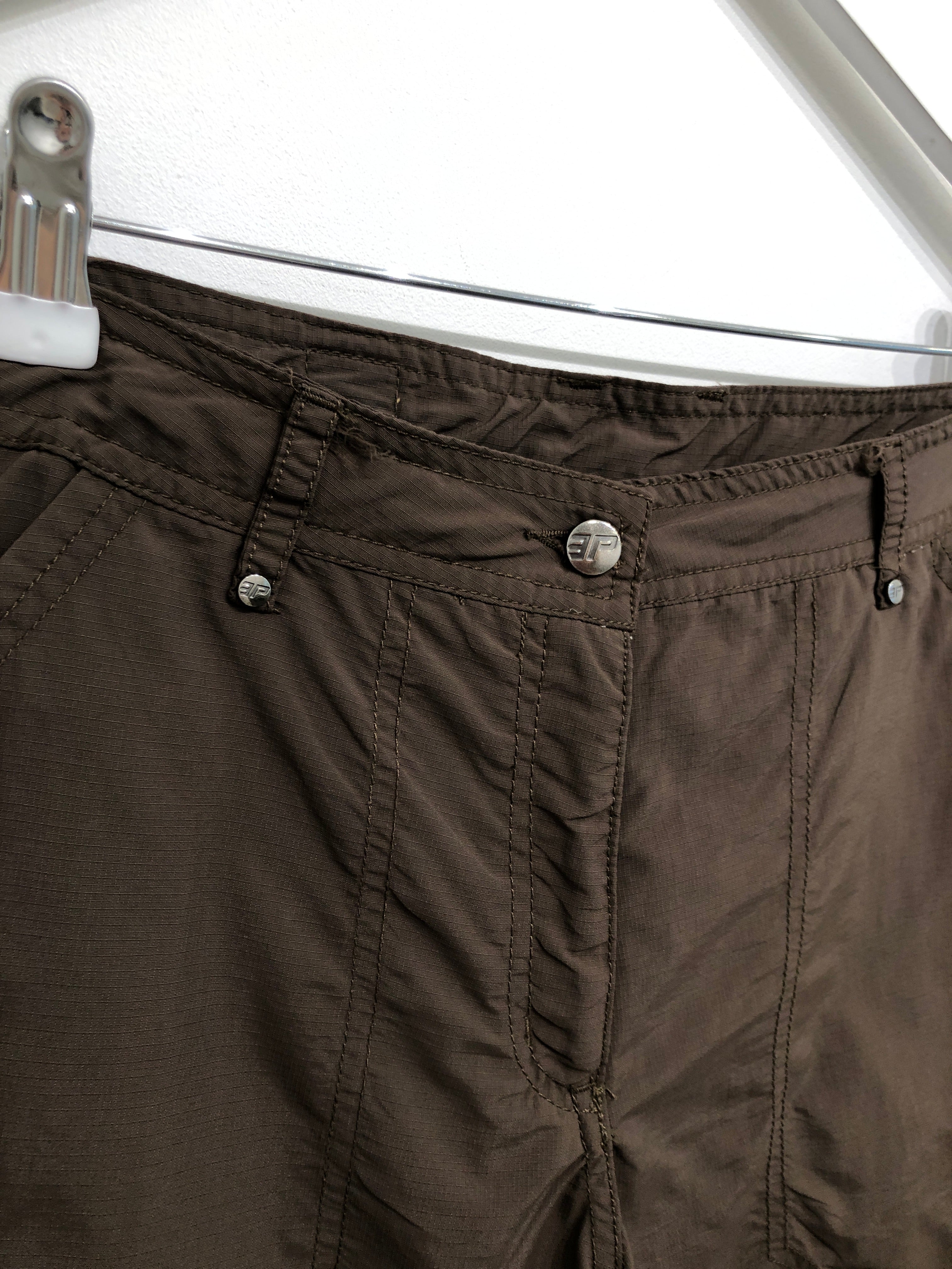 EP Finnish Trademark Shorts
