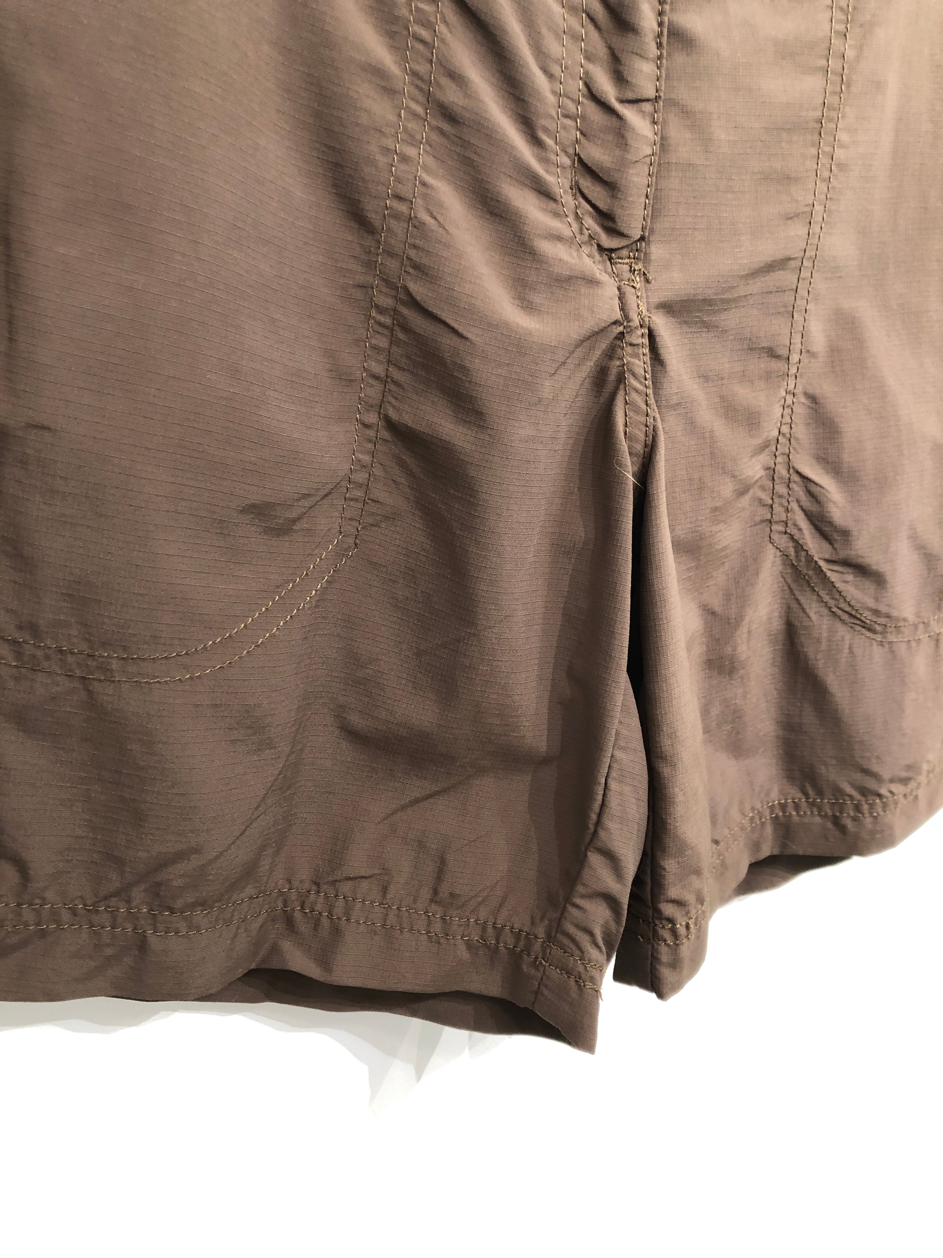 EP Finnish Trademark Shorts