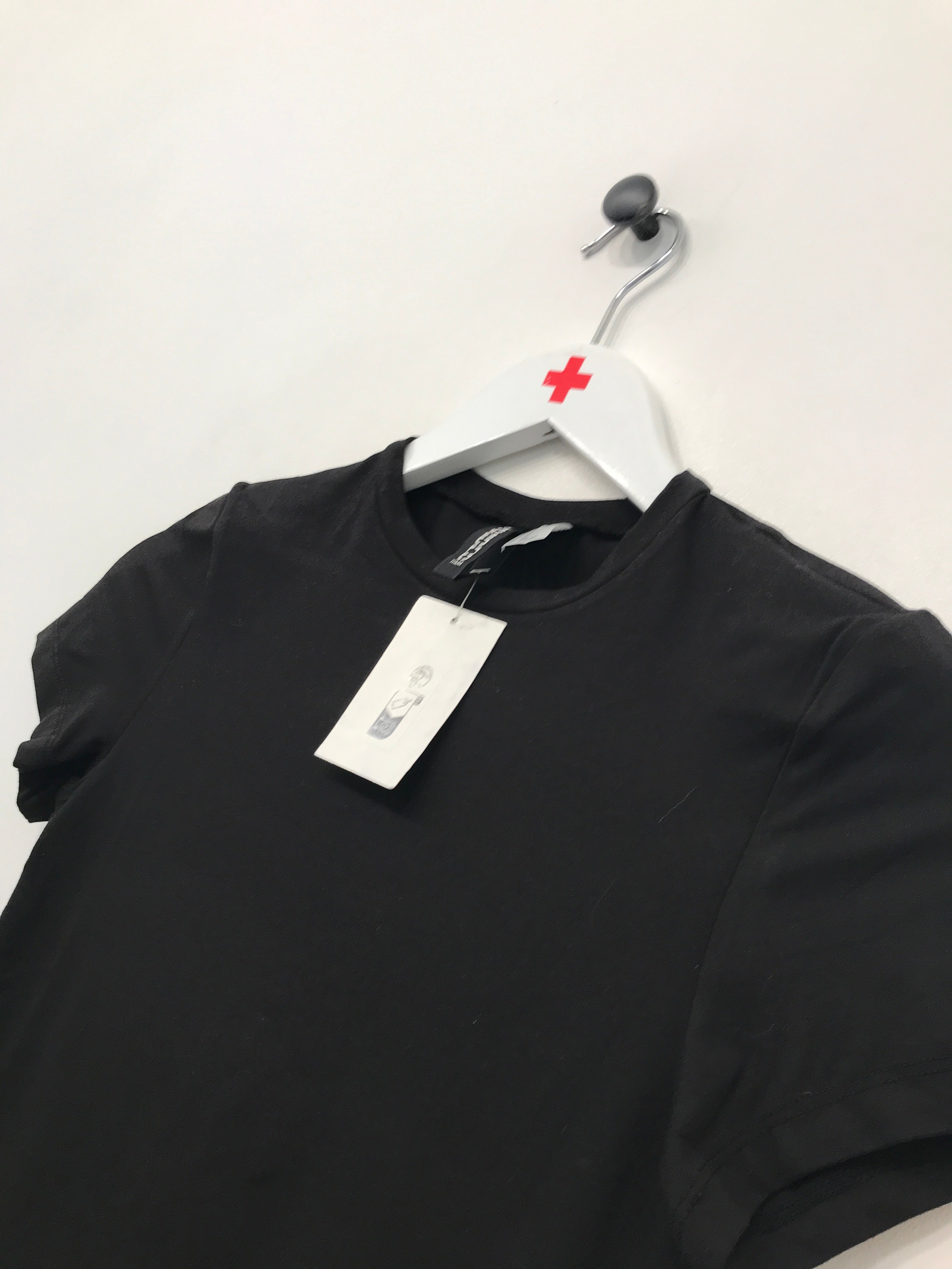 Divided T-shirt