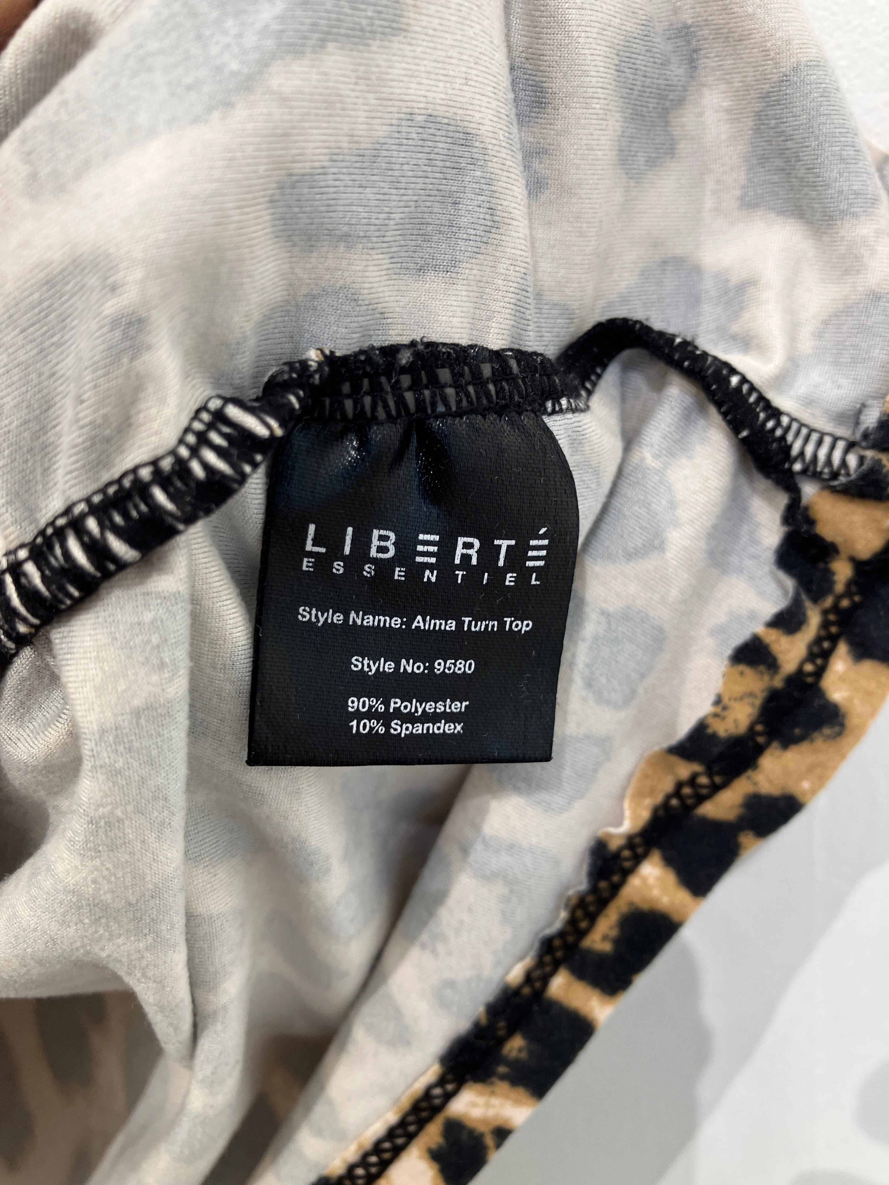 Liberte Top