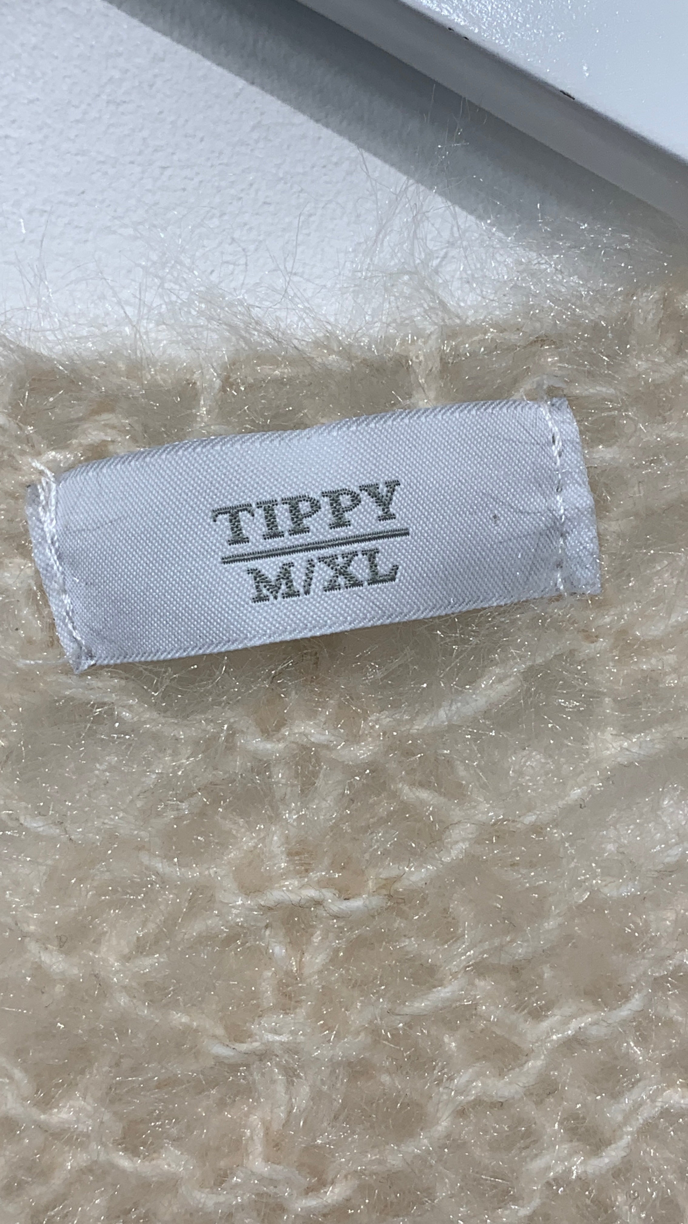 Tippy Cardigan