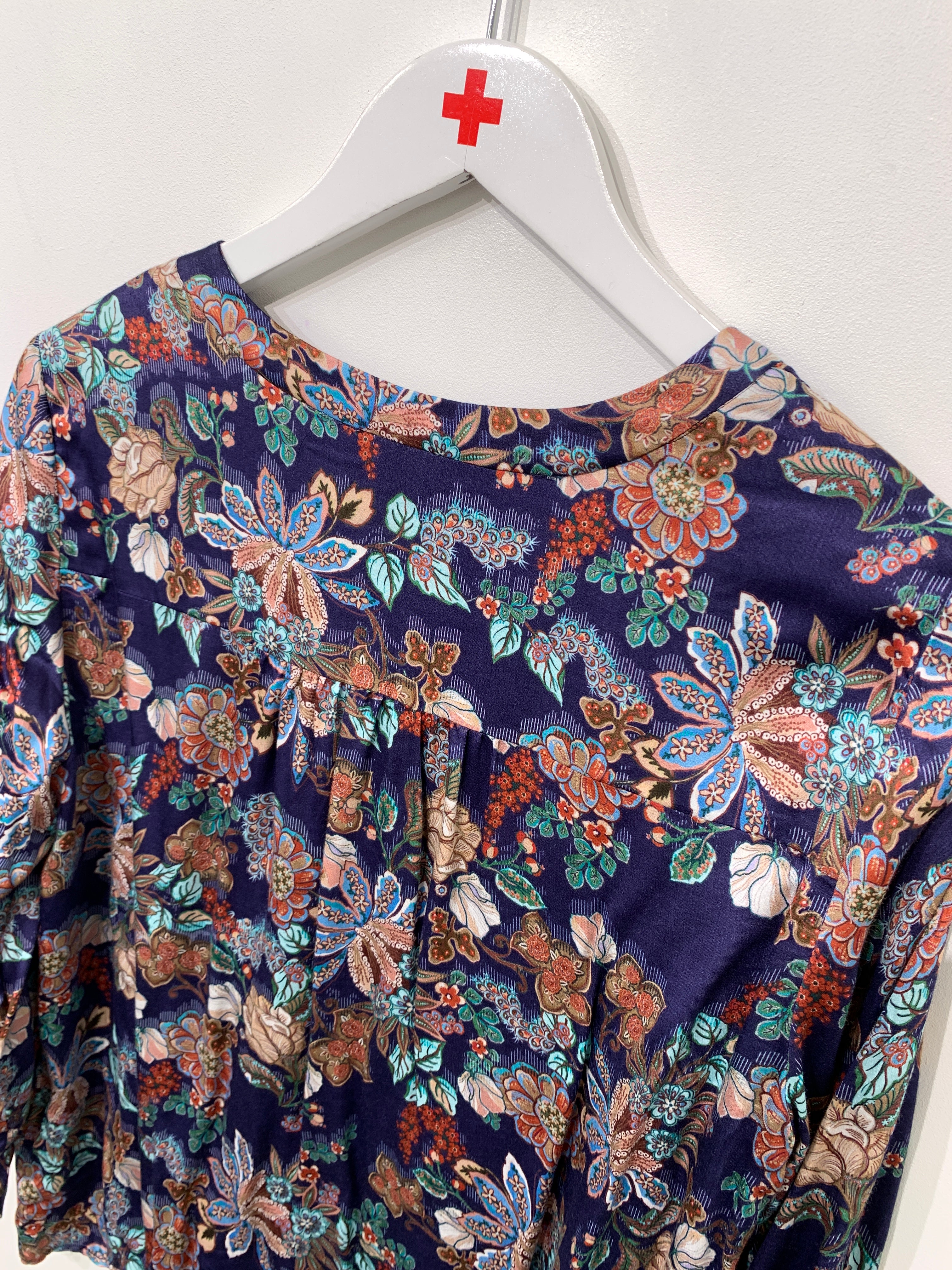 Petite Bluse