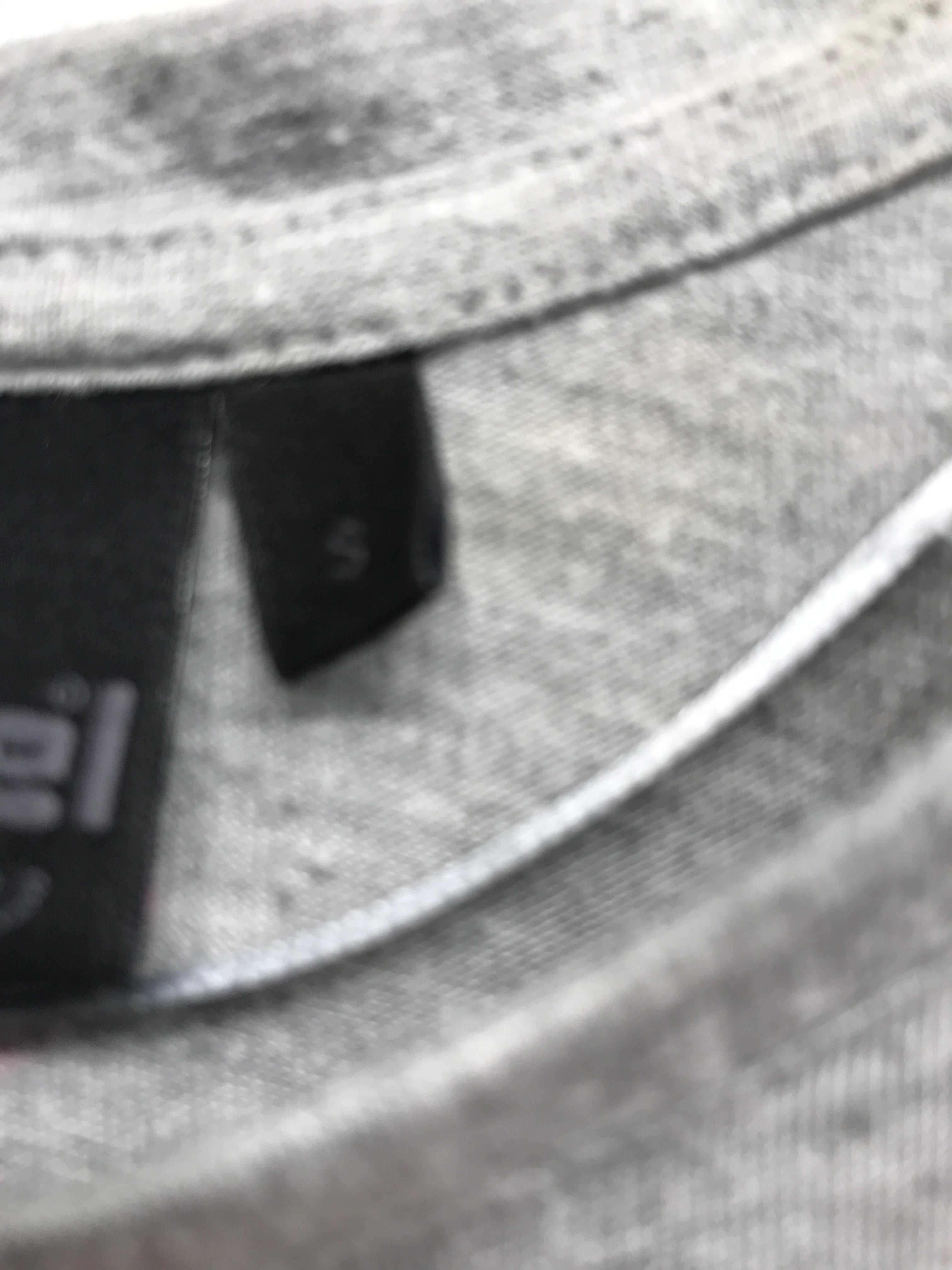 Hummel Top