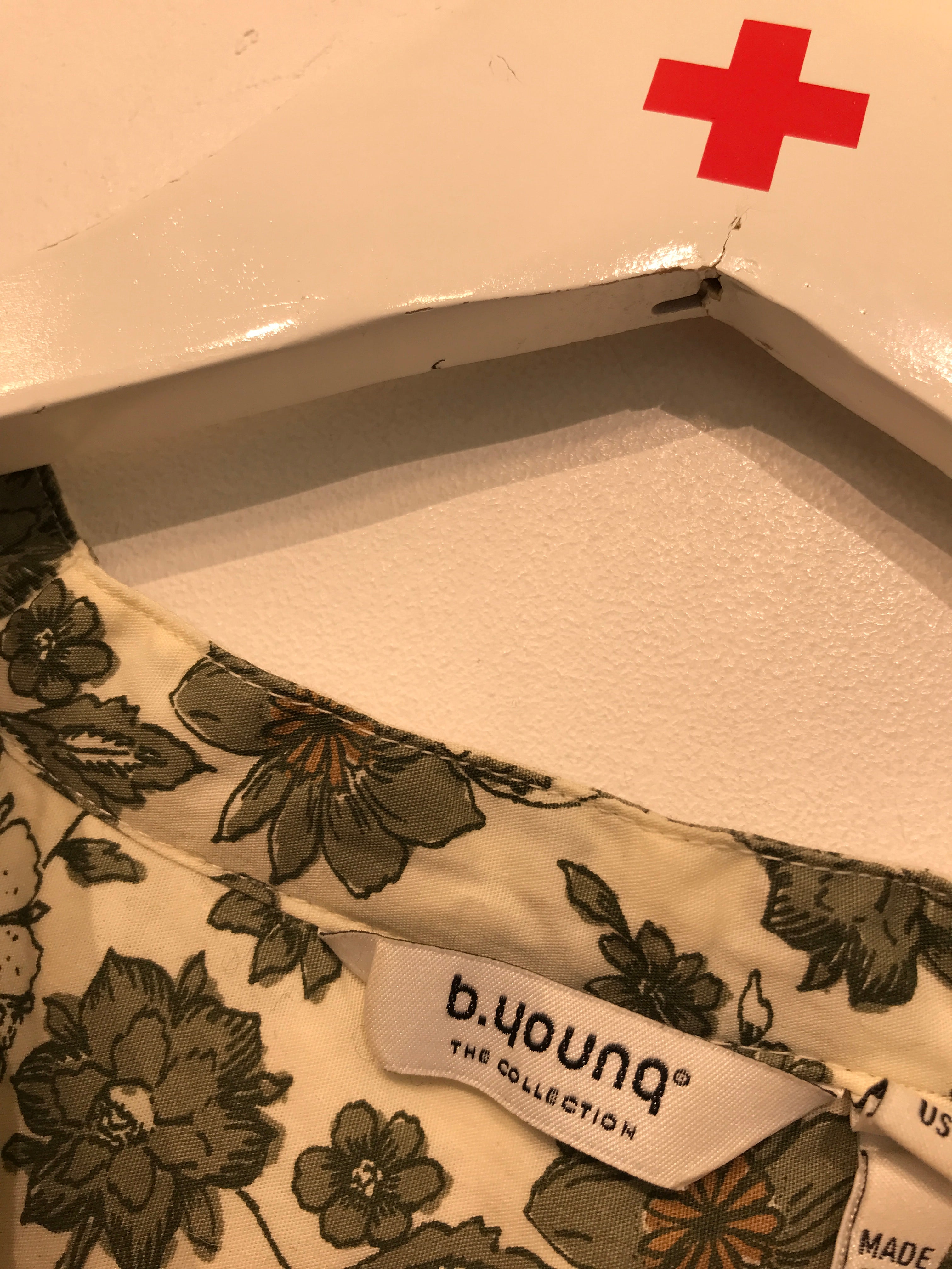 B.Young Bluse