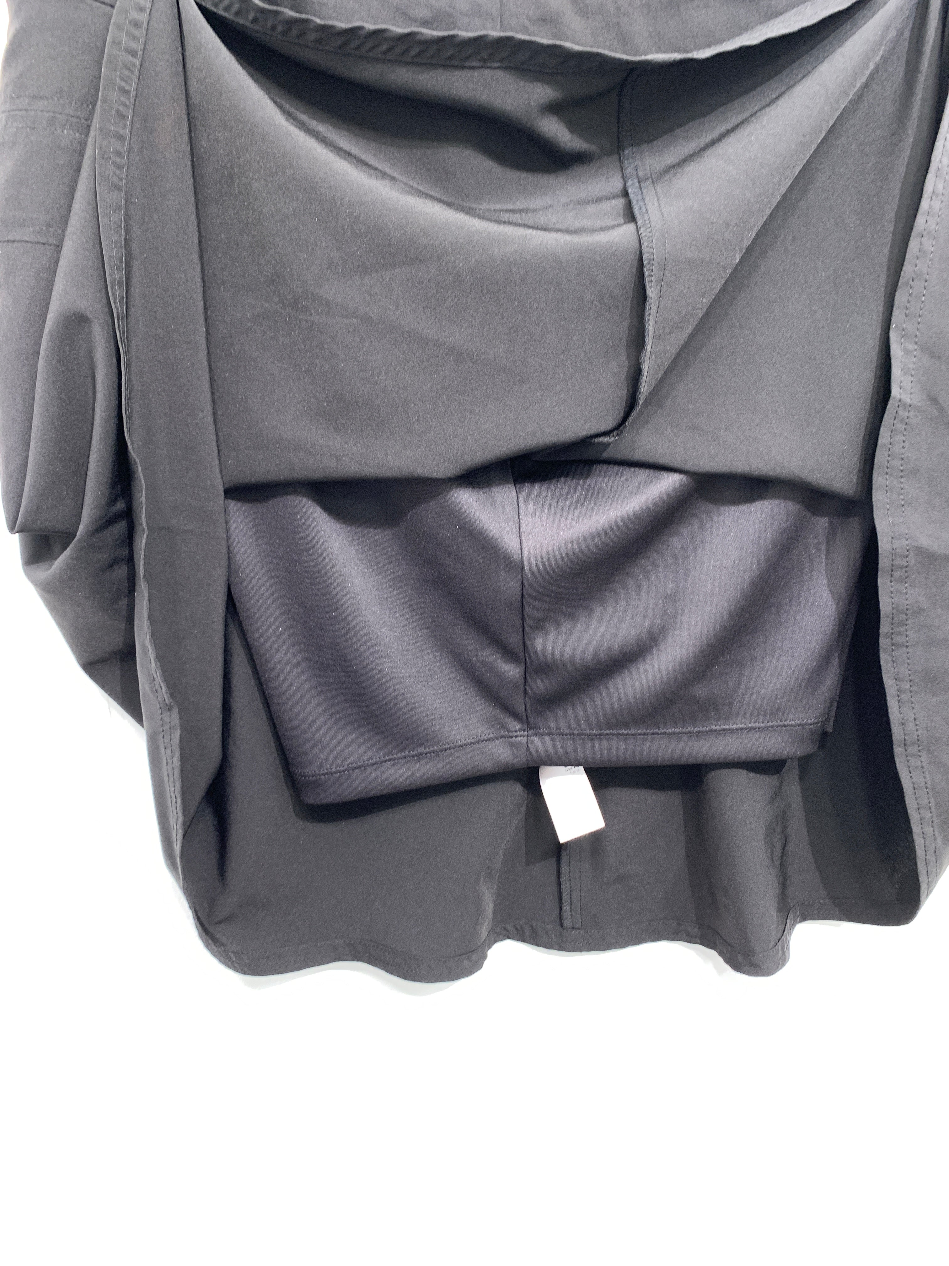 Izod Nederdel