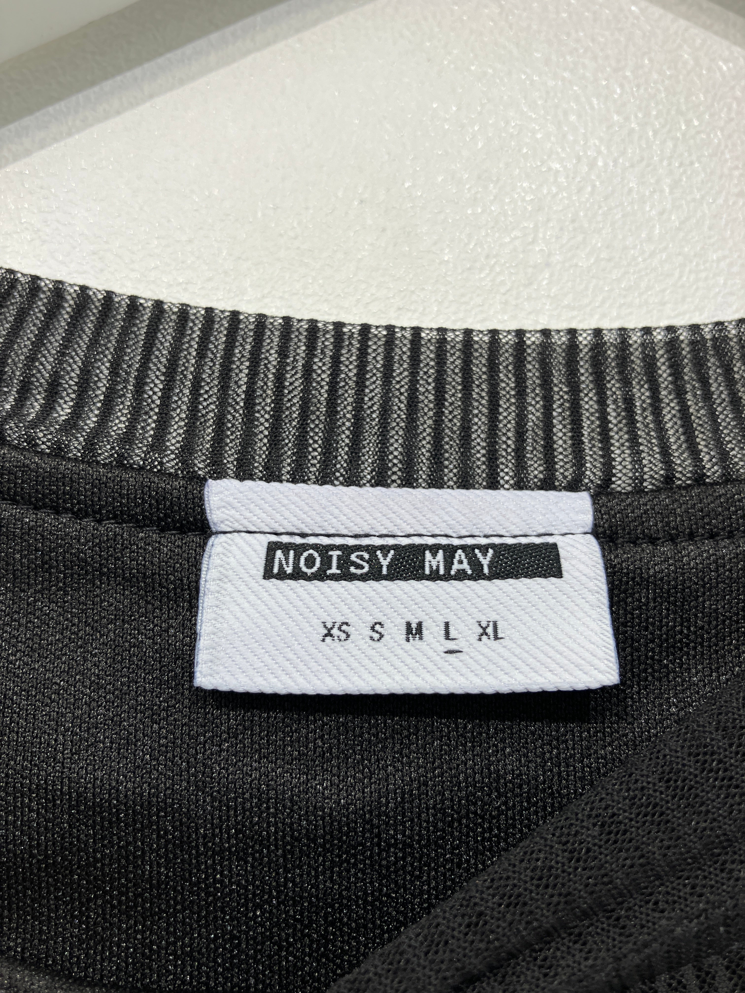 Noisy May Kjole