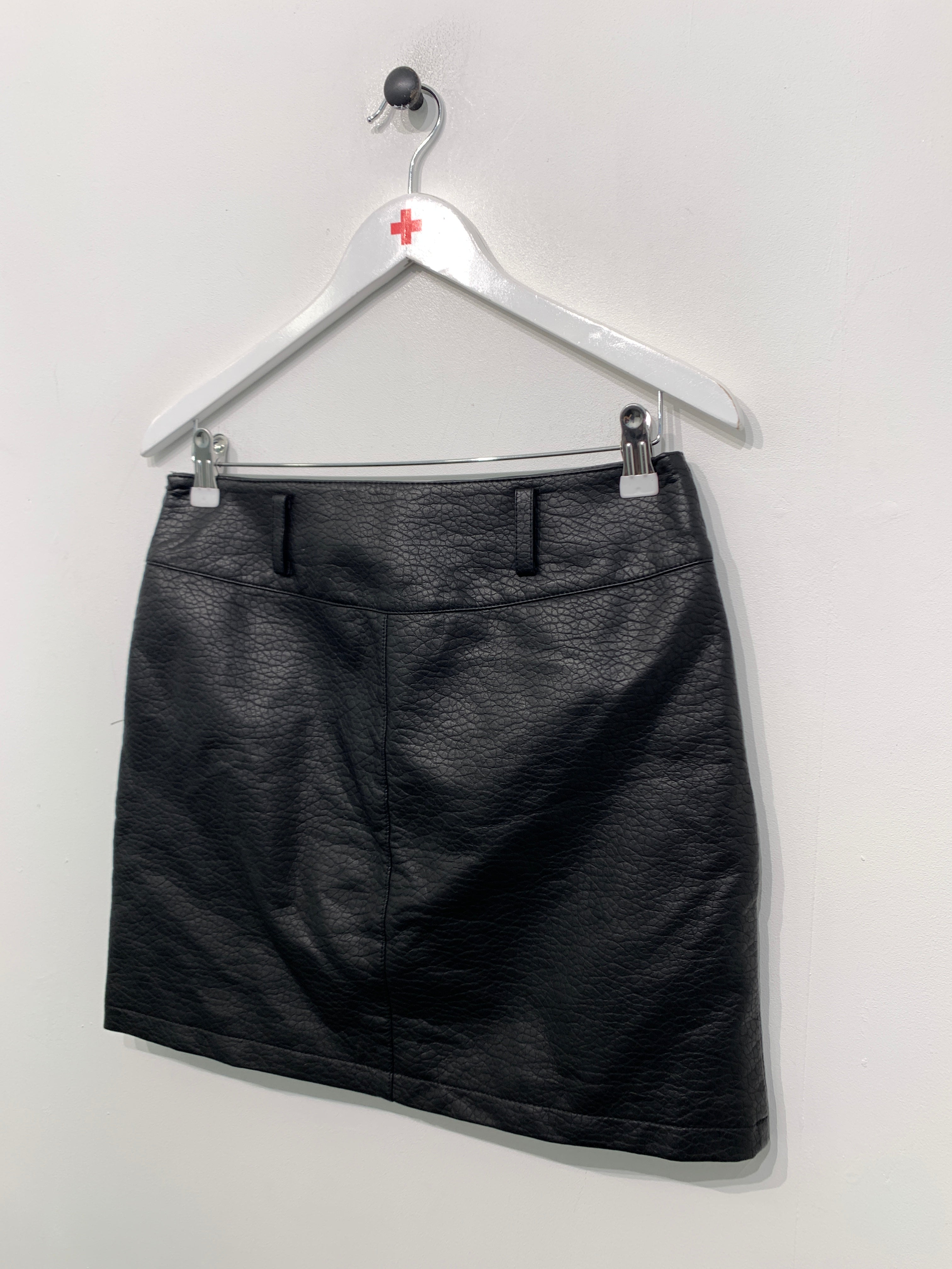 Asos Nederdel