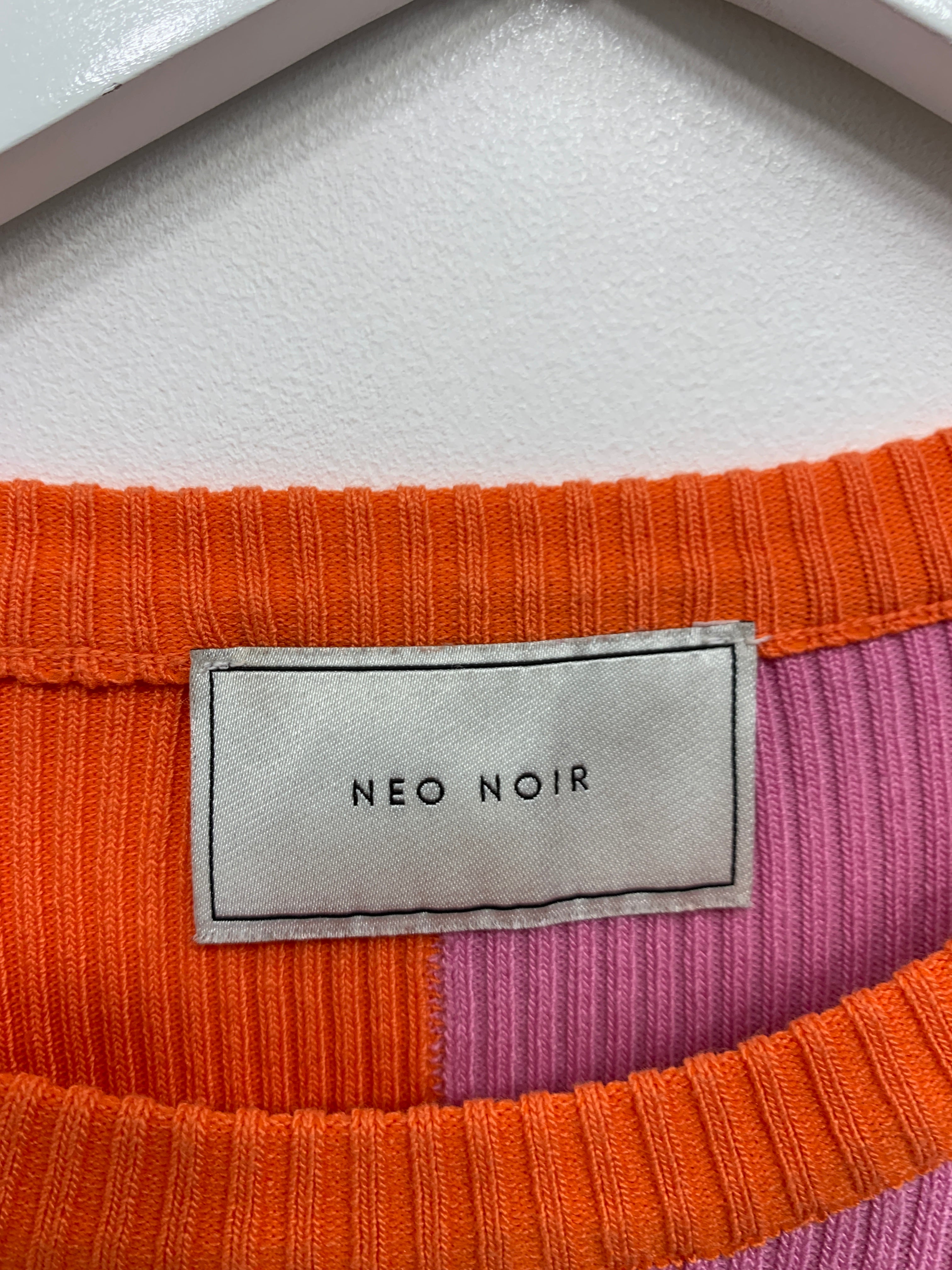Neo Noir Bluse