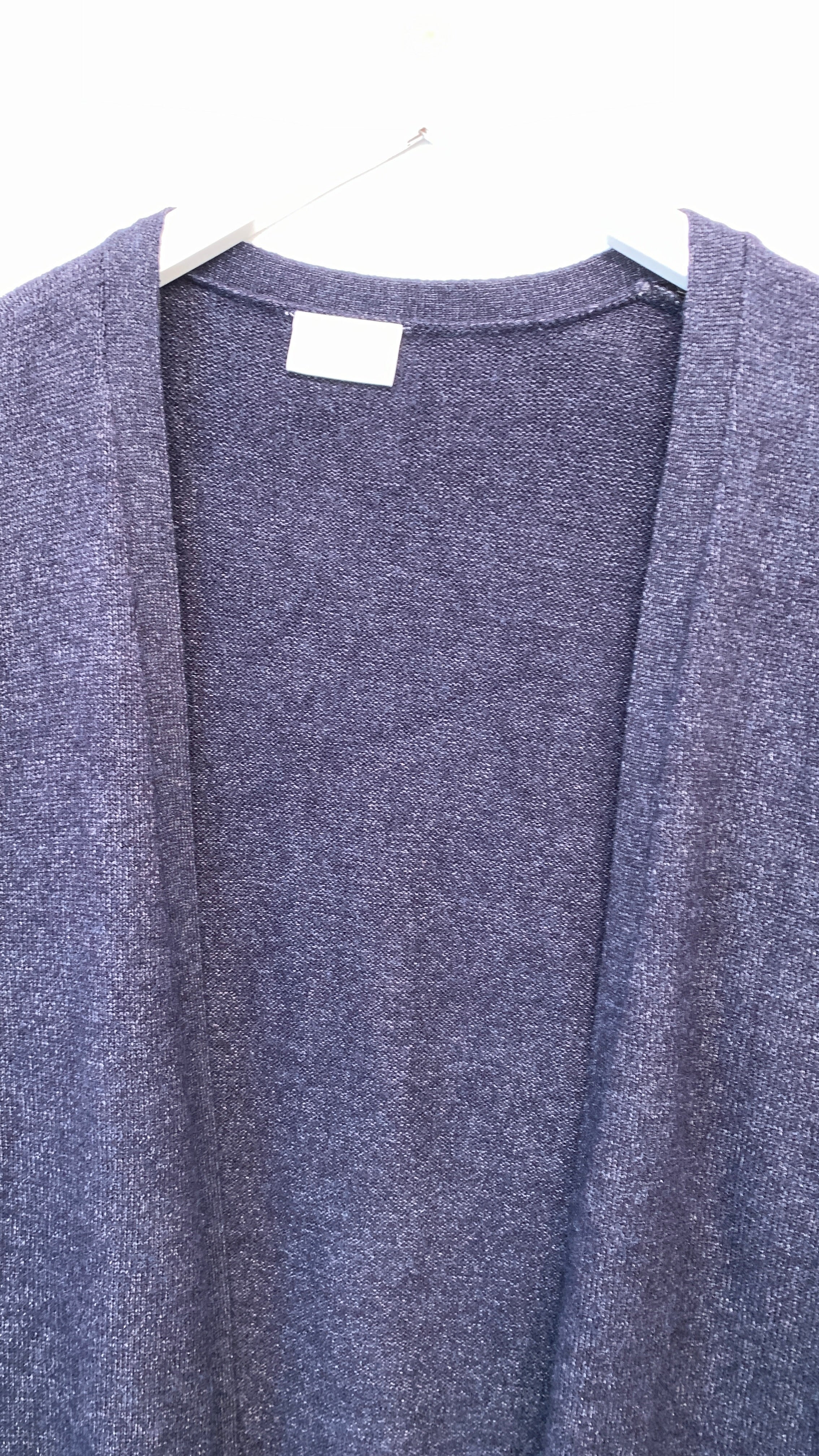 Vila Cardigan