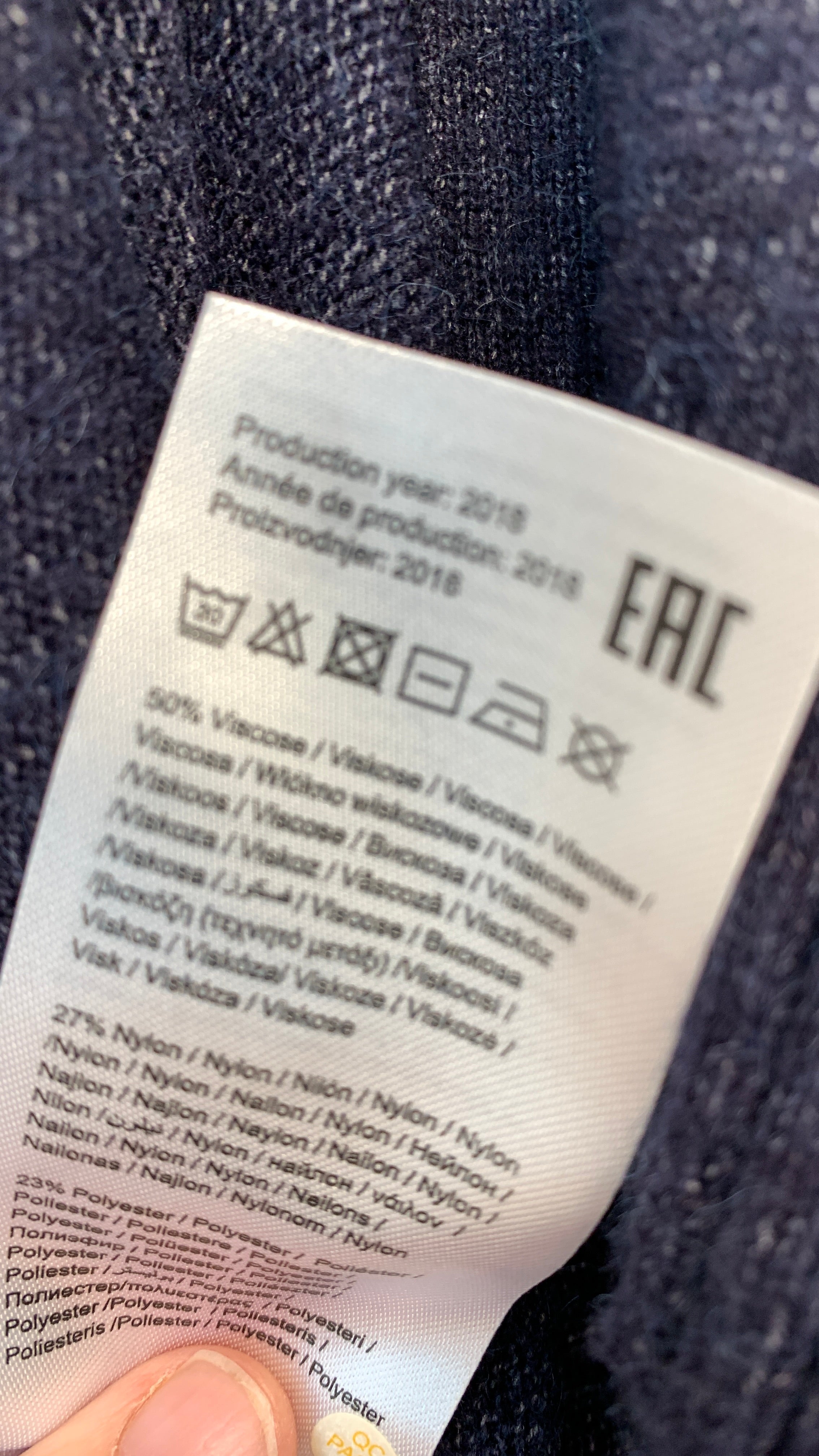 Vila Cardigan