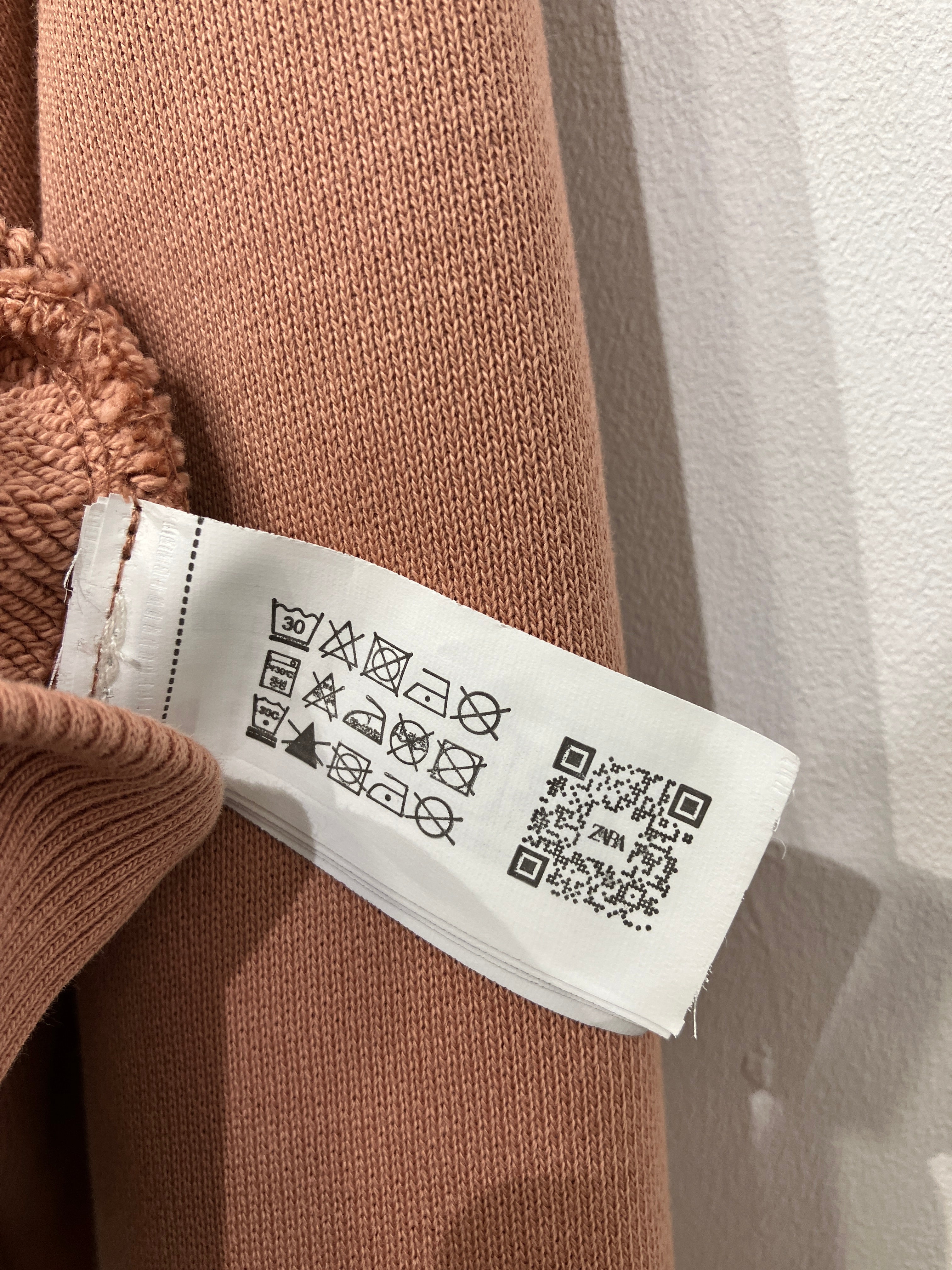 Zara Sweatshirt