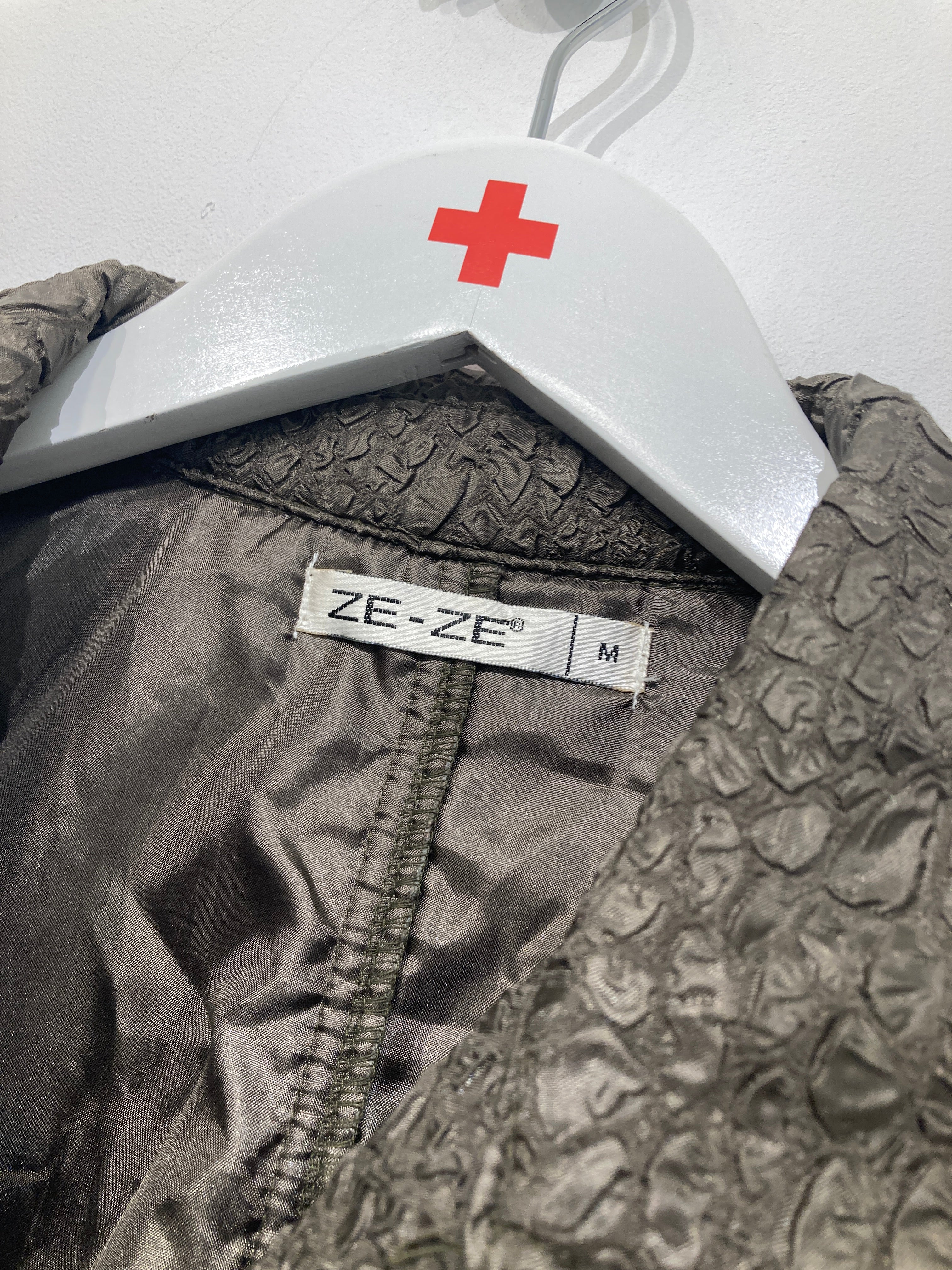 Ze-Ze Jakke