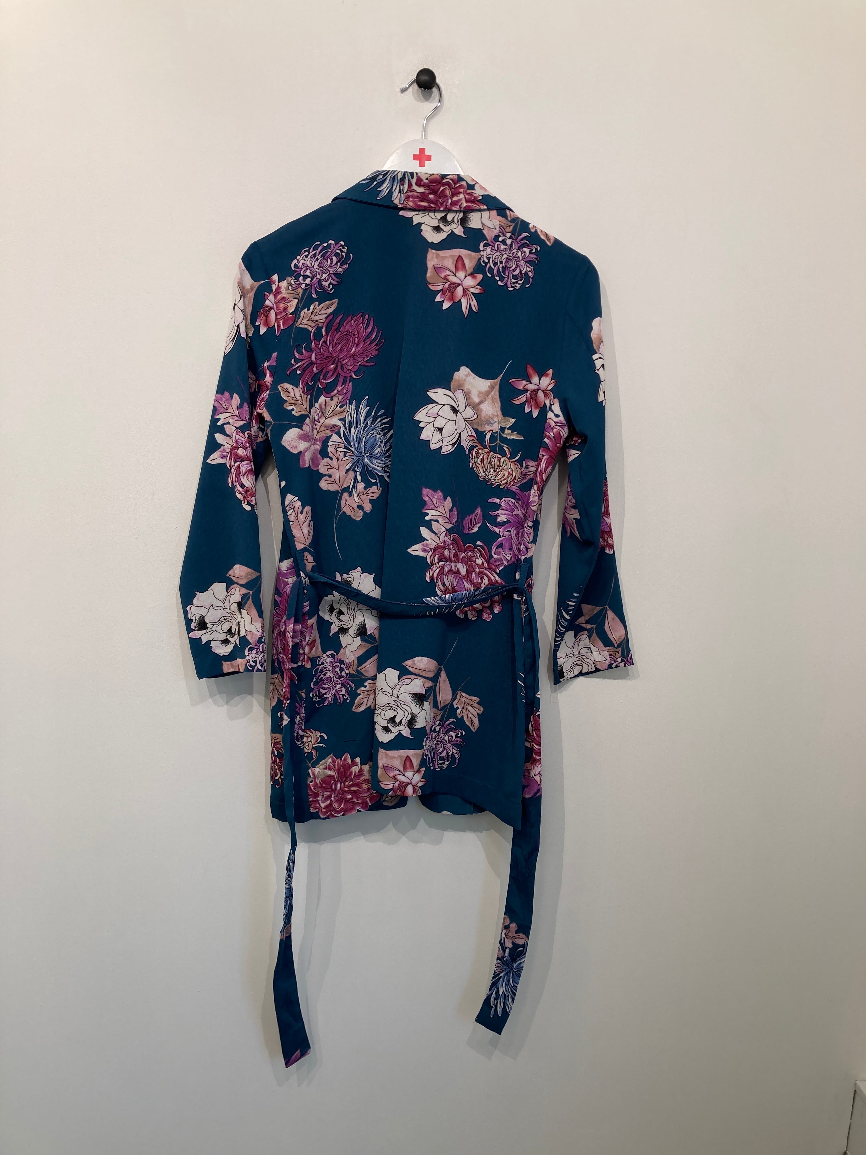Jaqqueline De Yong Kimono