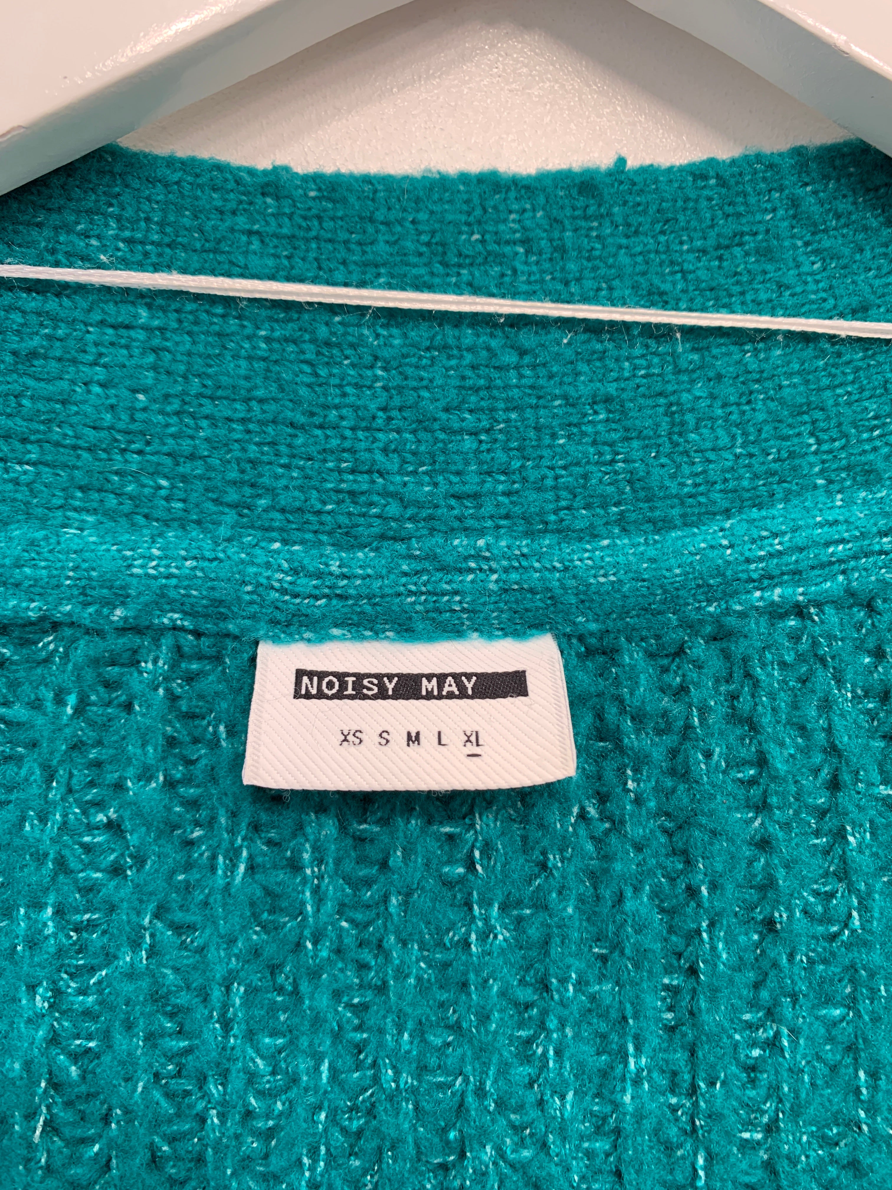 Noisy May Cardigan