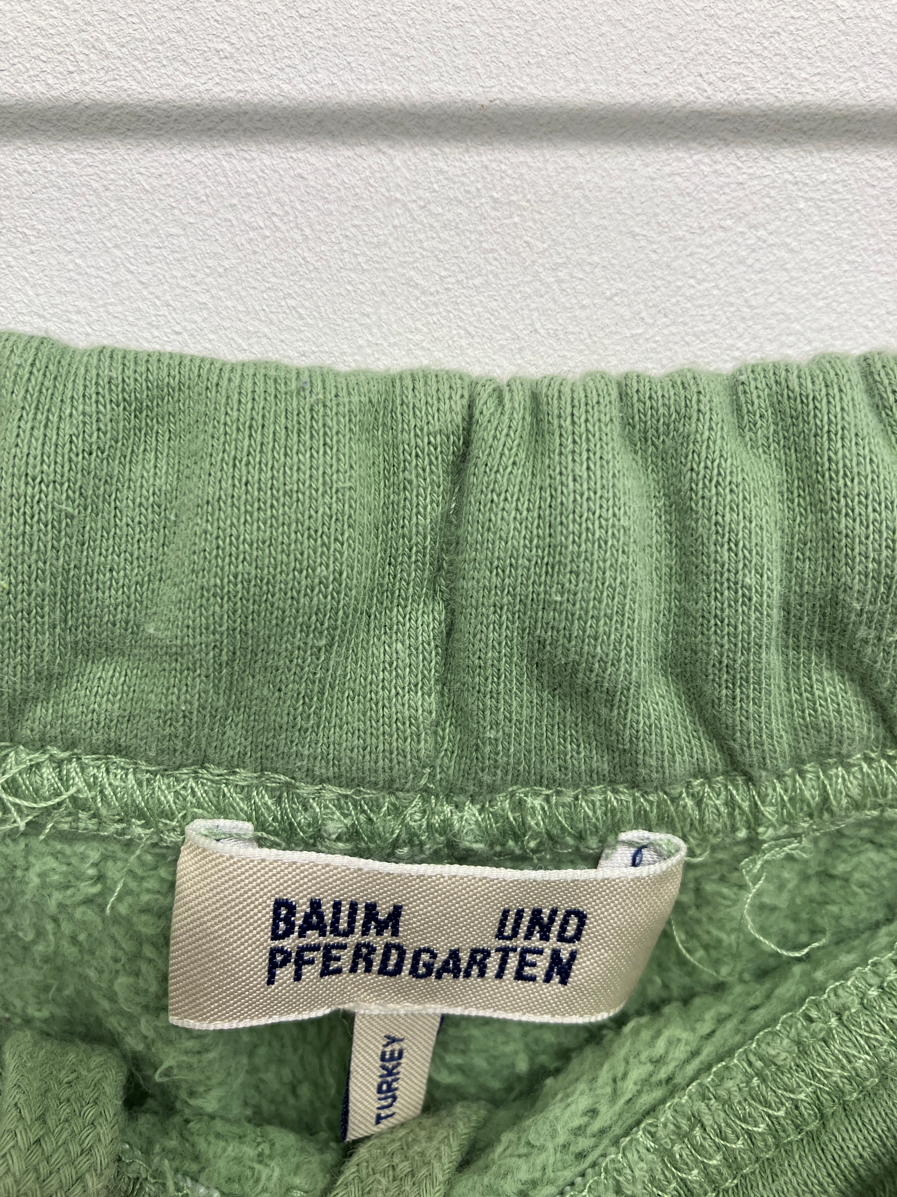 Baum und Pferdgarten joggers